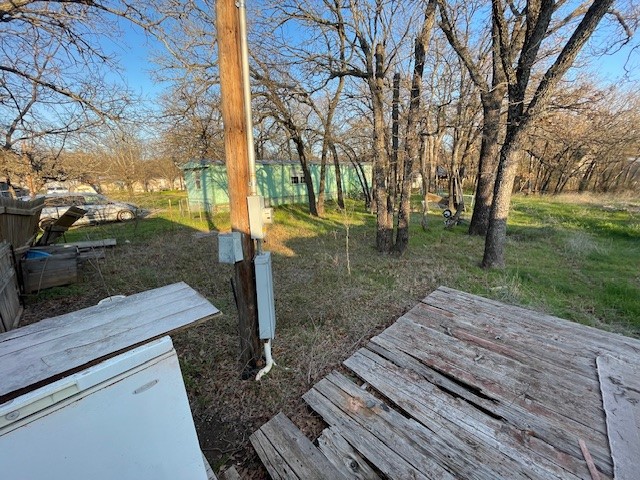240 County Road 4847 Newark TX 76071