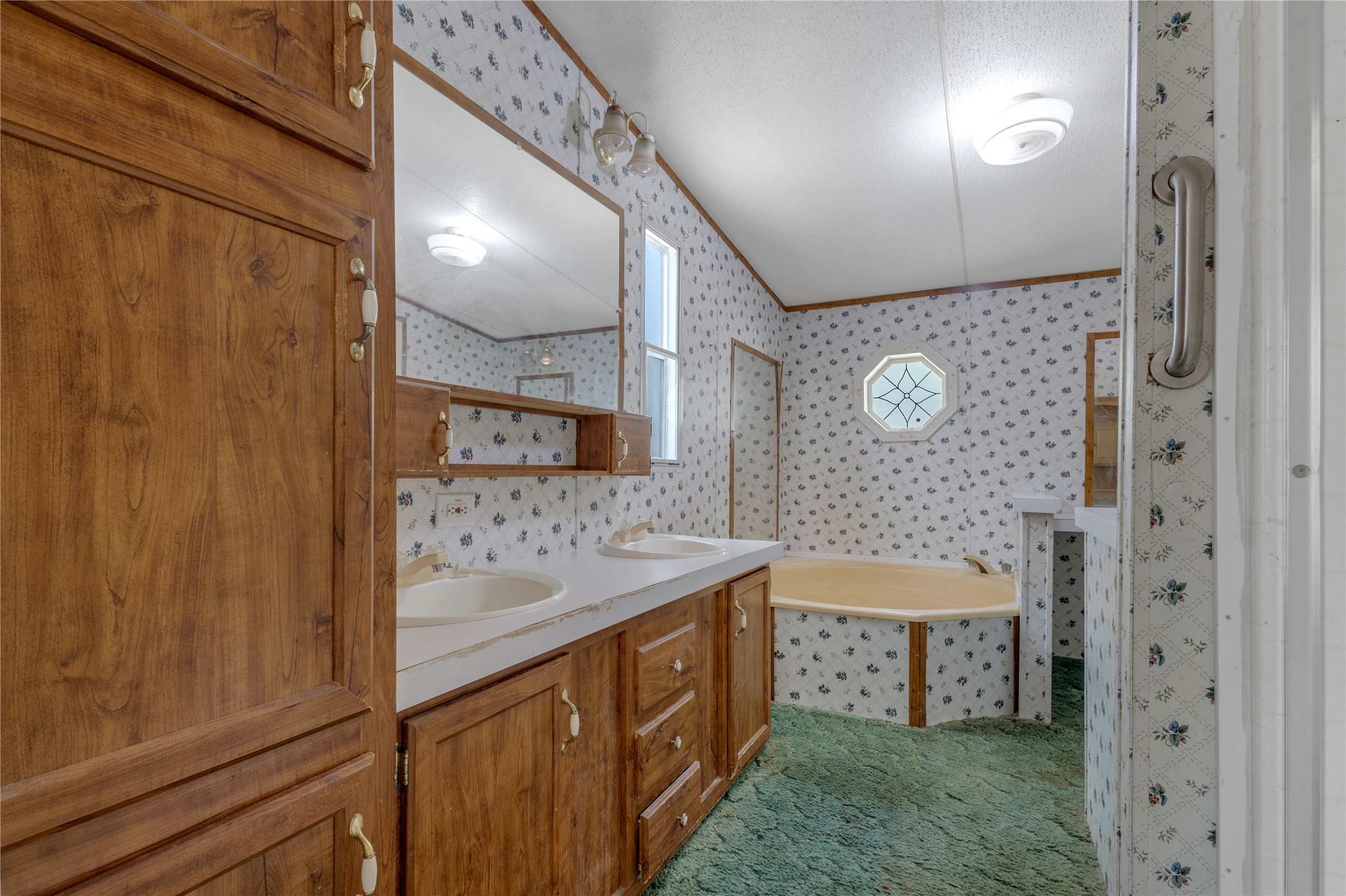 5686 Fm 778 Hawkins TX 75765