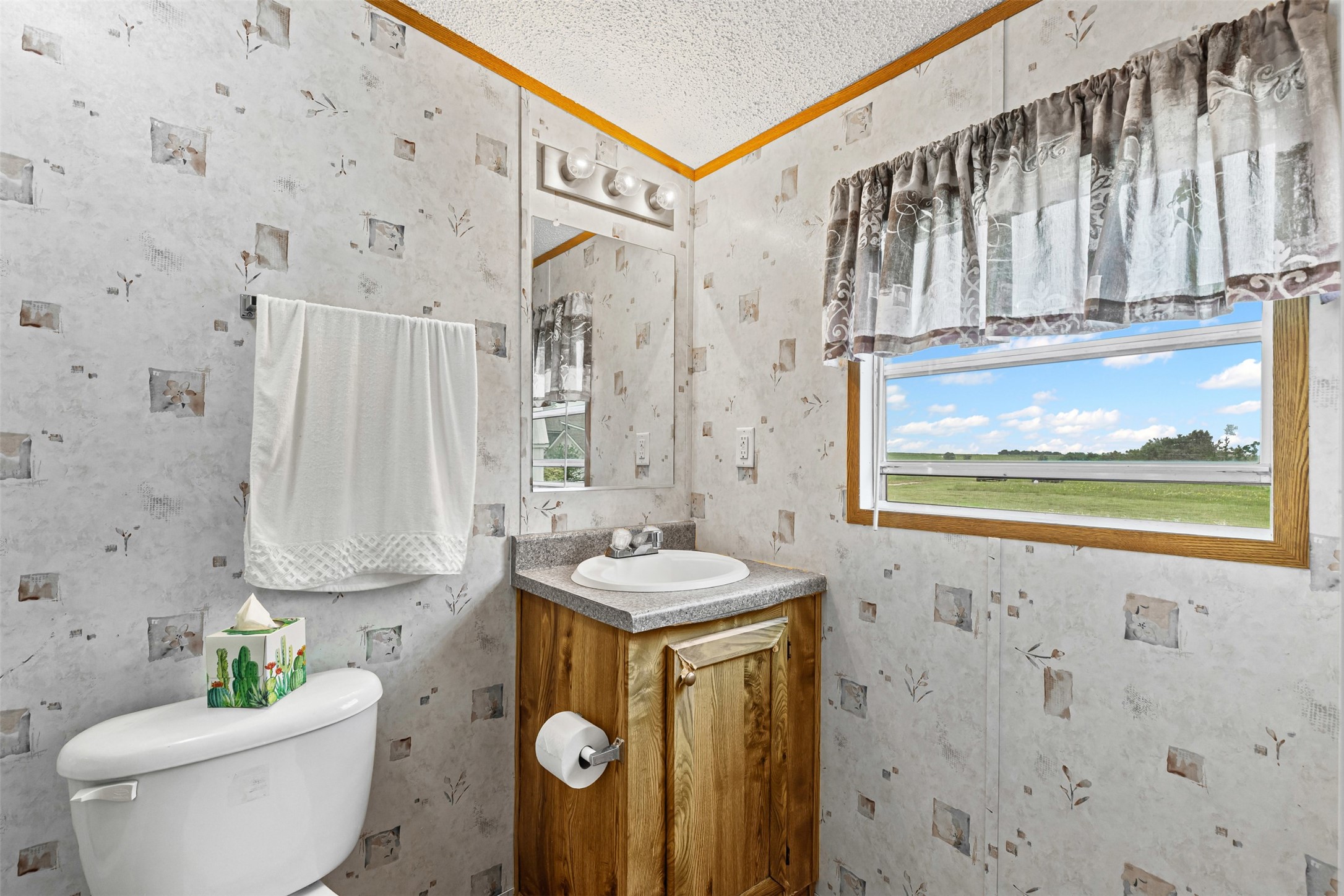 167 Hcr 4105 Covington TX 76636