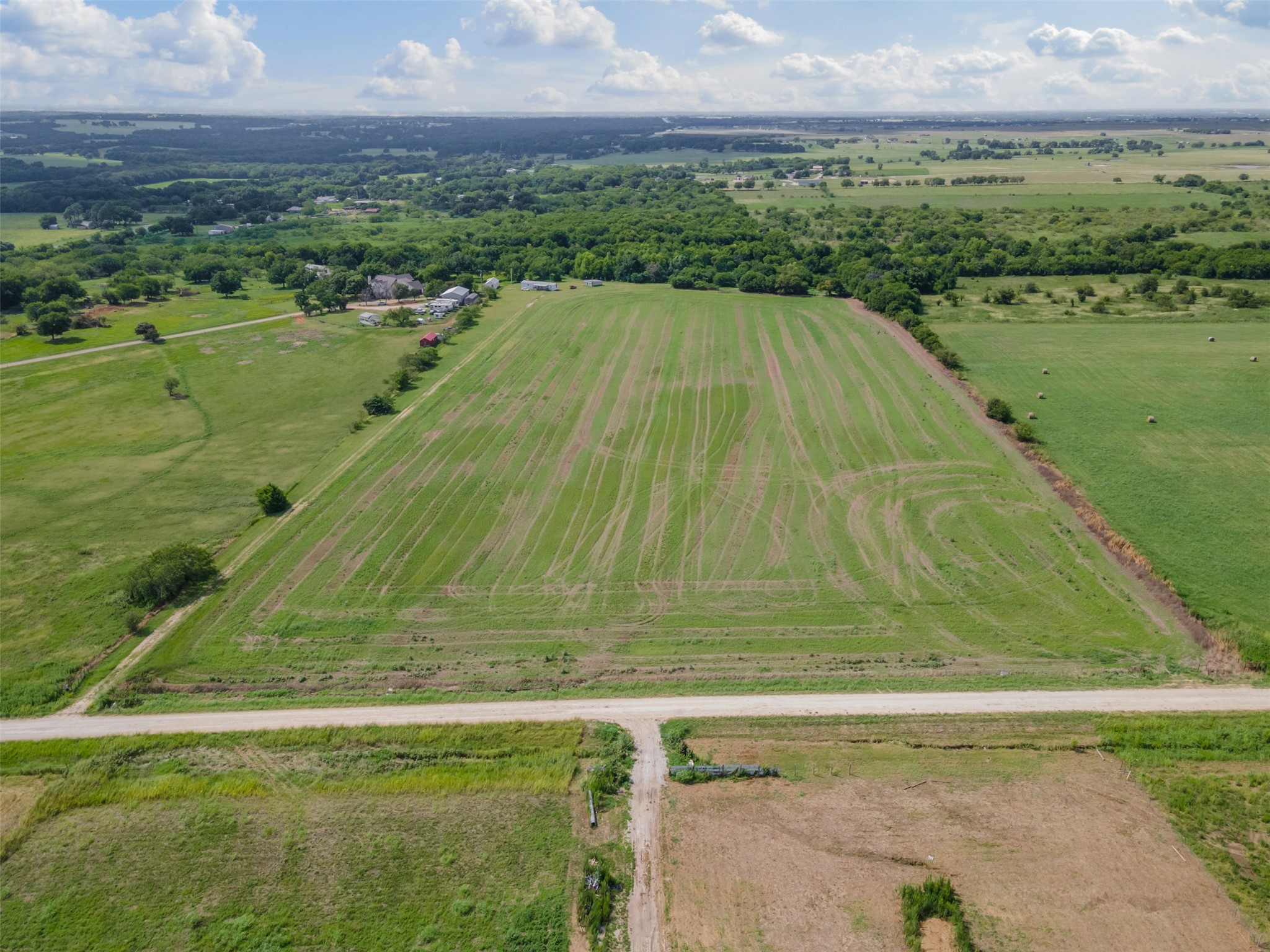167 Hcr 4105 Covington TX 76636
