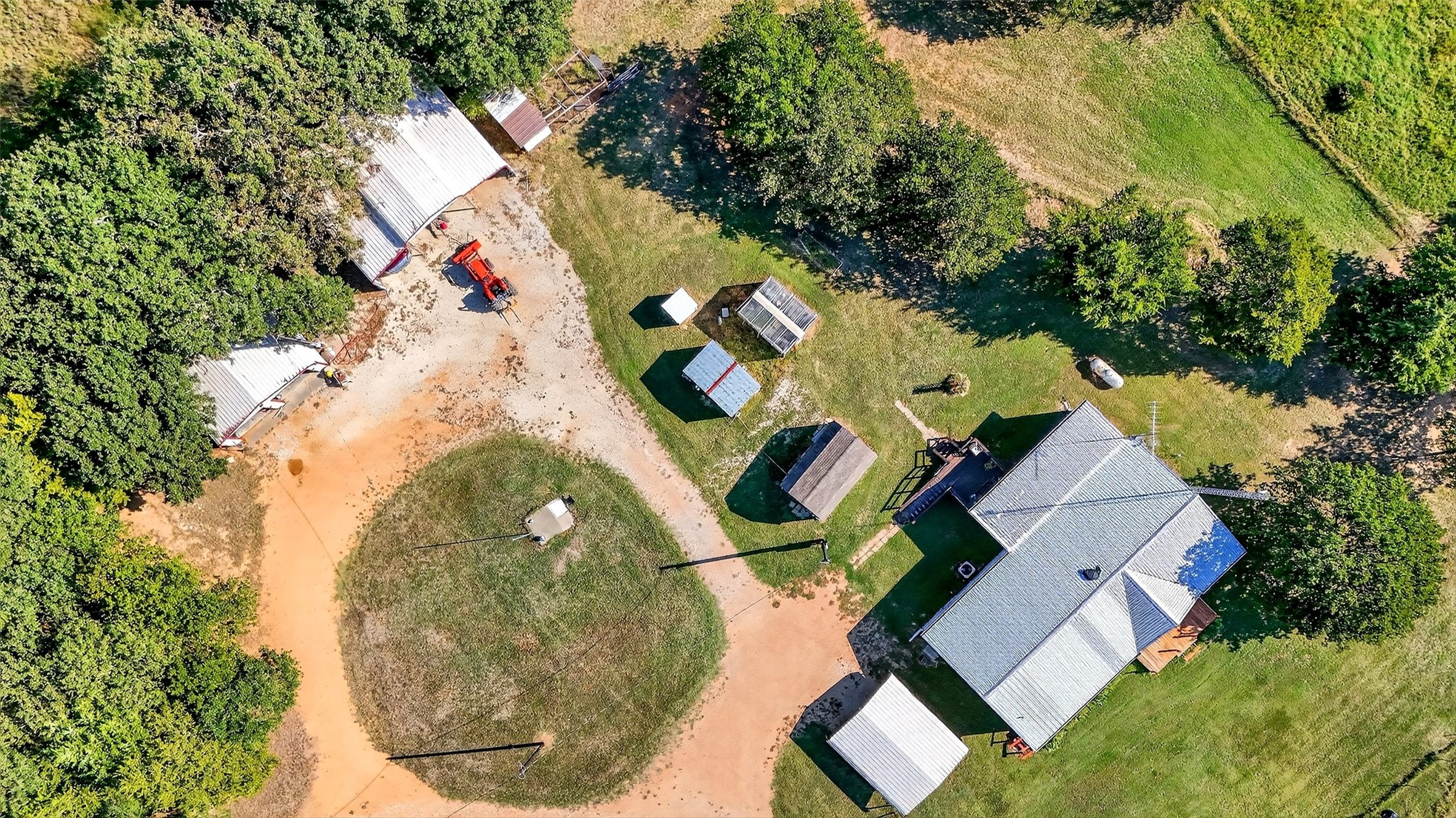 437 County Road 292 Collinsville TX 76233