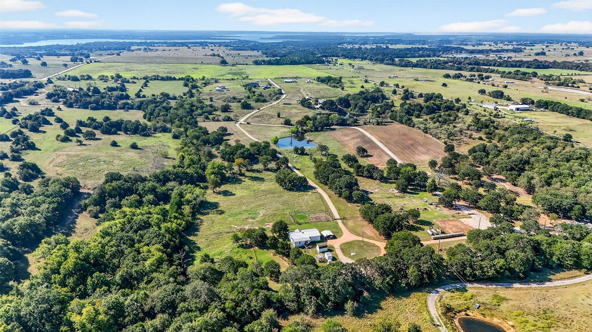 437 County Road 292 Collinsville TX 76233