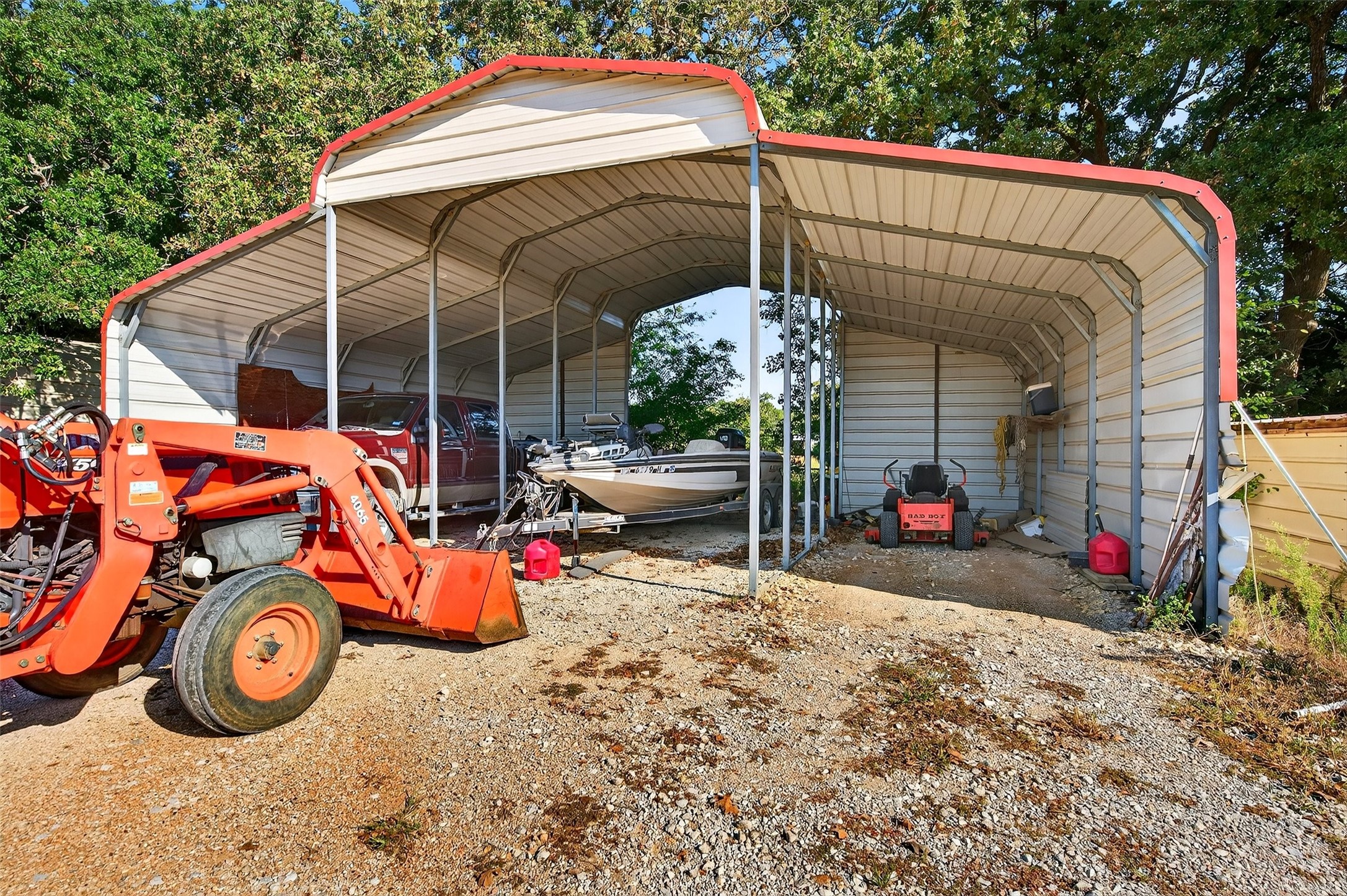 437 County Road 292 Collinsville TX 76233