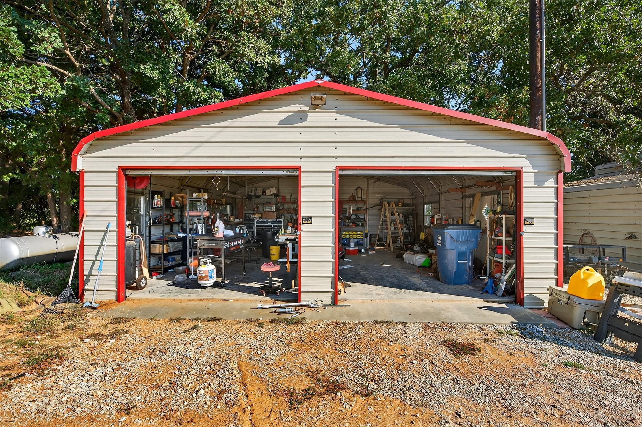 437 County Road 292 Collinsville TX 76233
