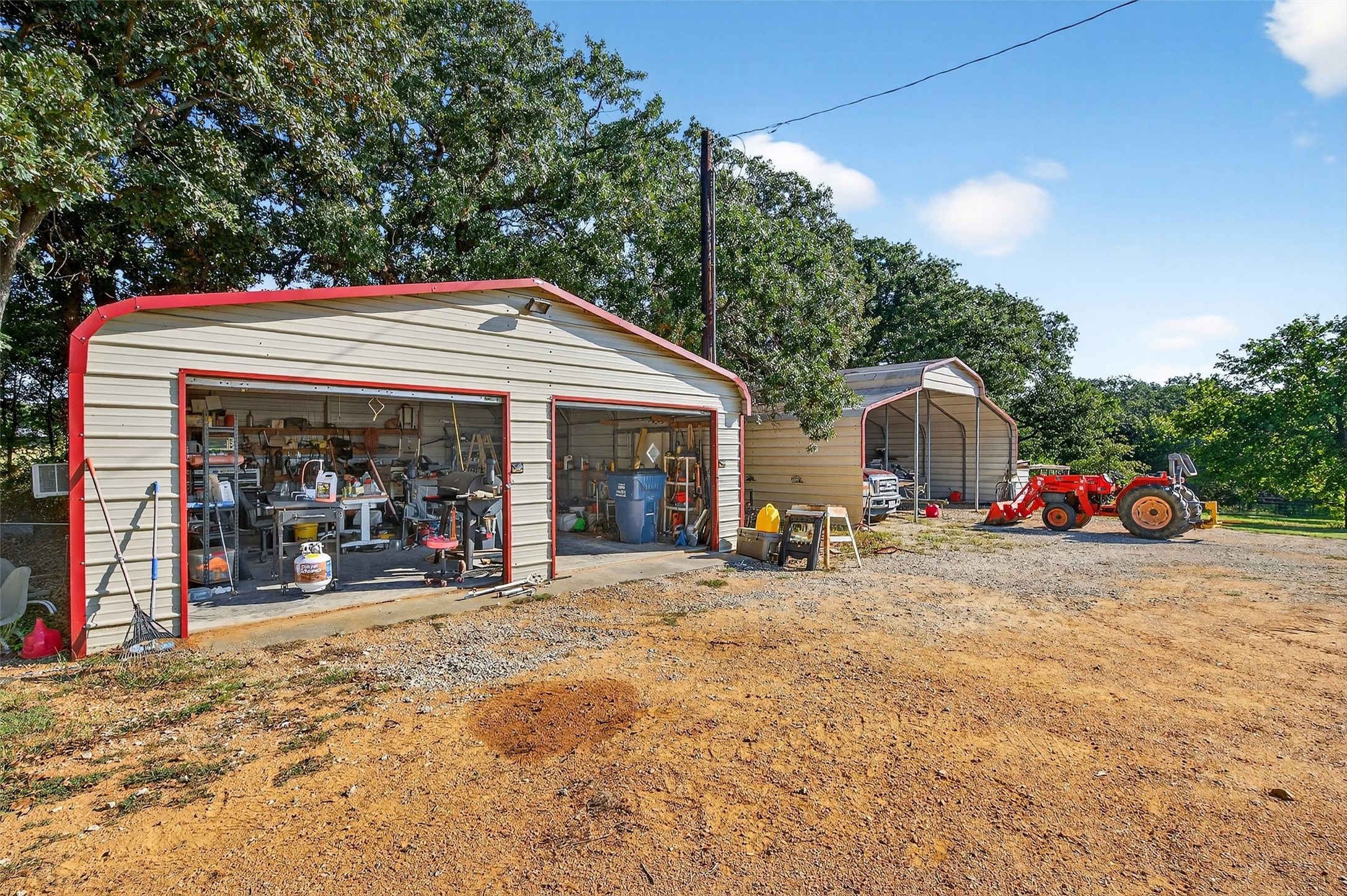 437 County Road 292 Collinsville TX 76233
