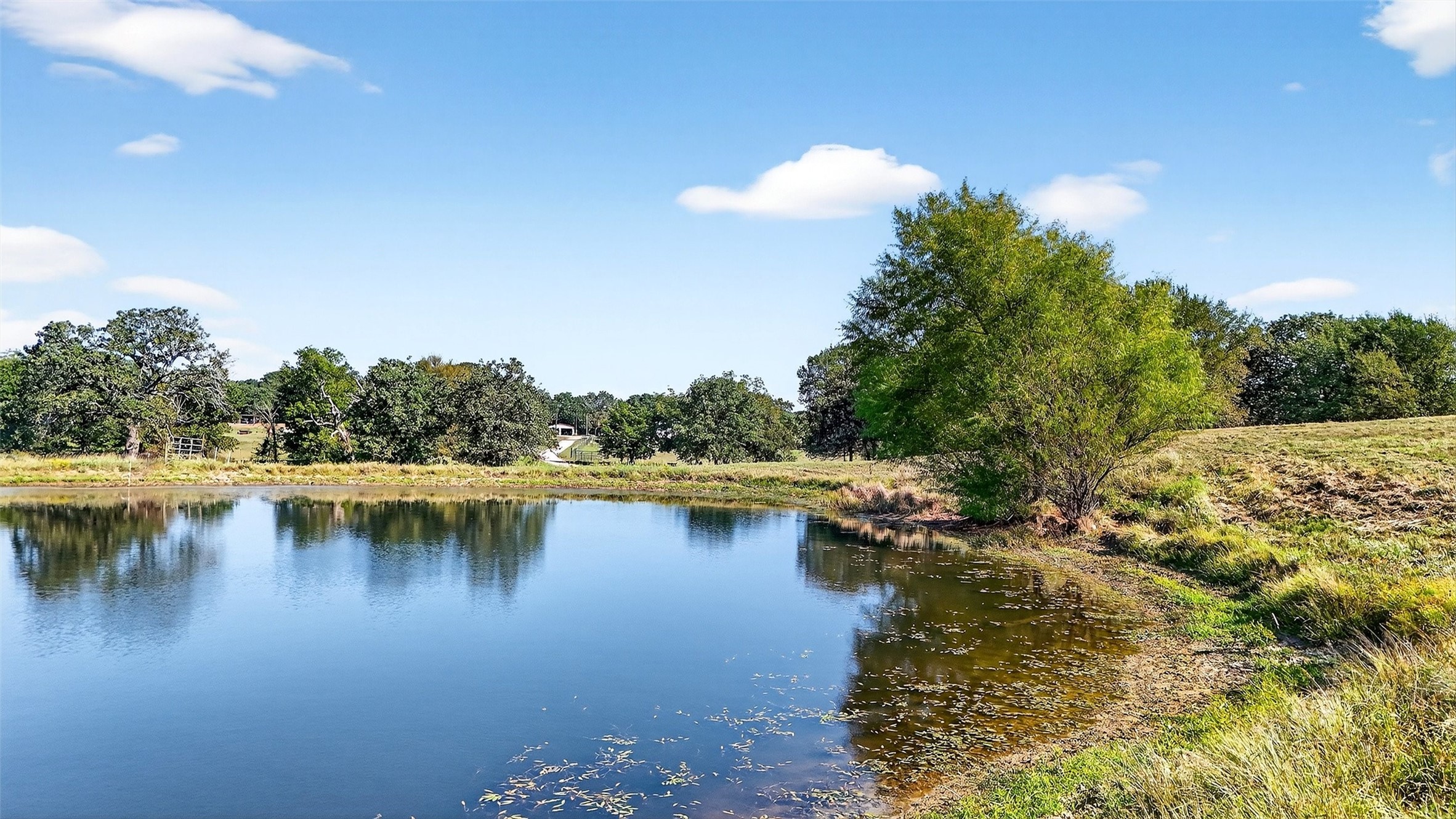 437 County Road 292 Collinsville TX 76233