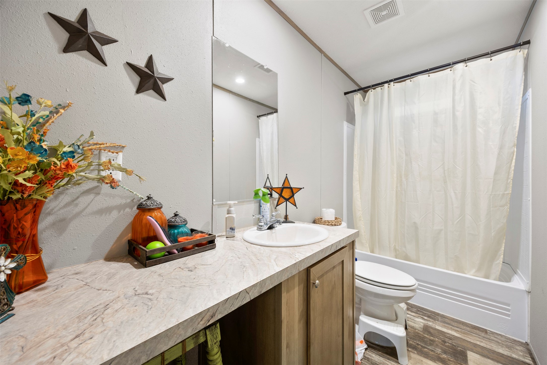 101 Syble Jean Drive Burleson TX 76028