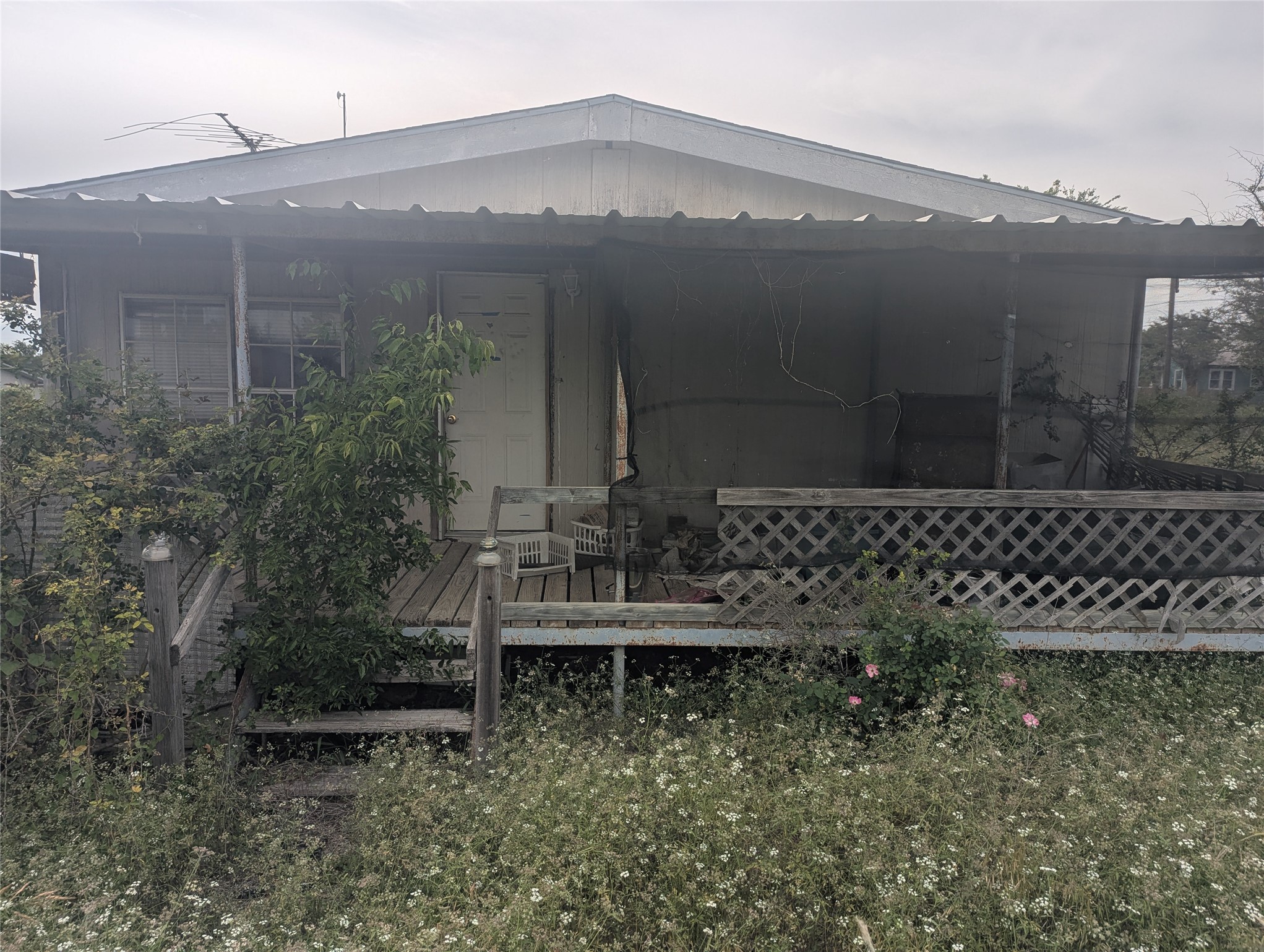 605 W Baker Hamilton TX 76531