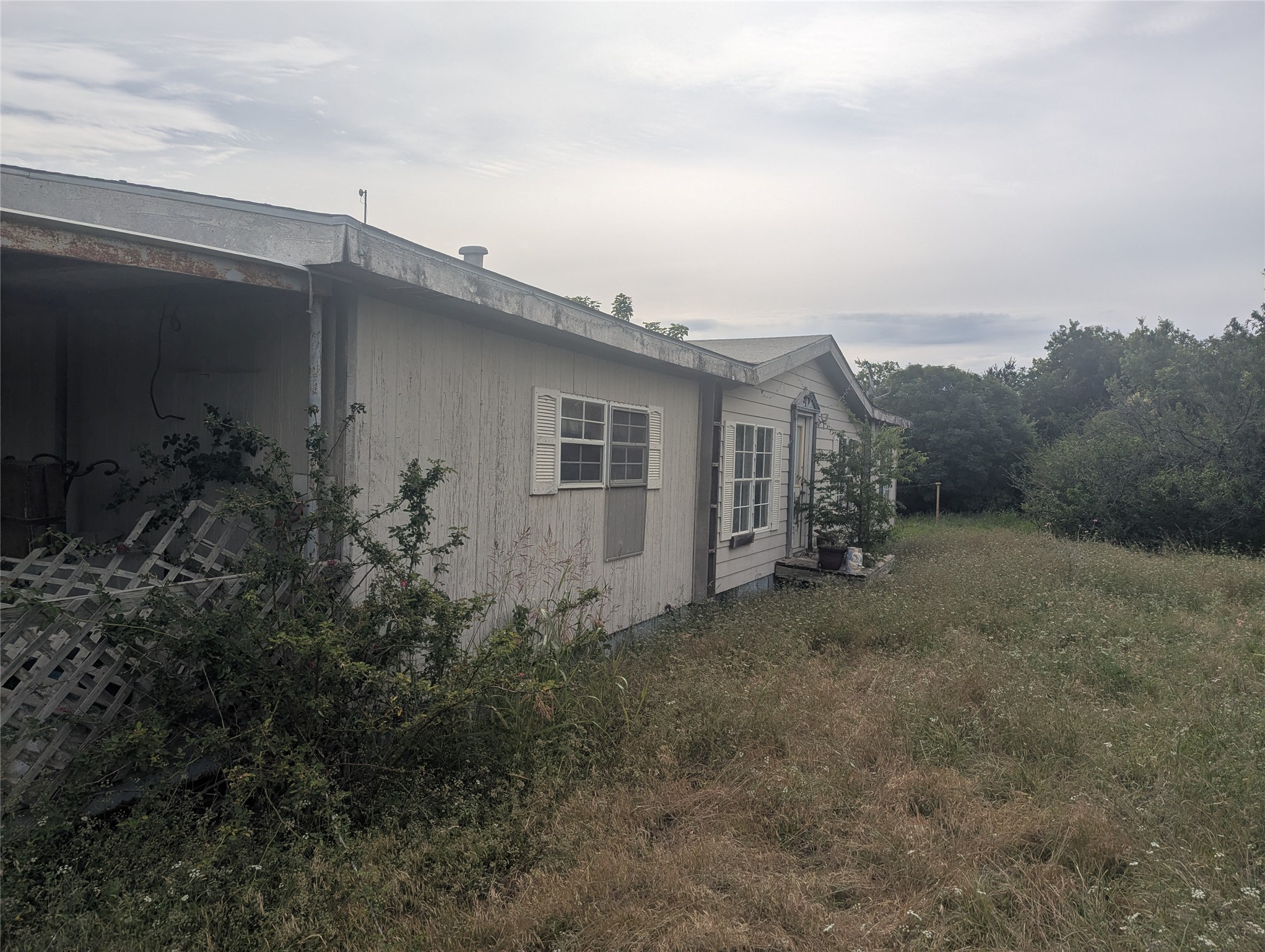 605 W Baker Hamilton TX 76531