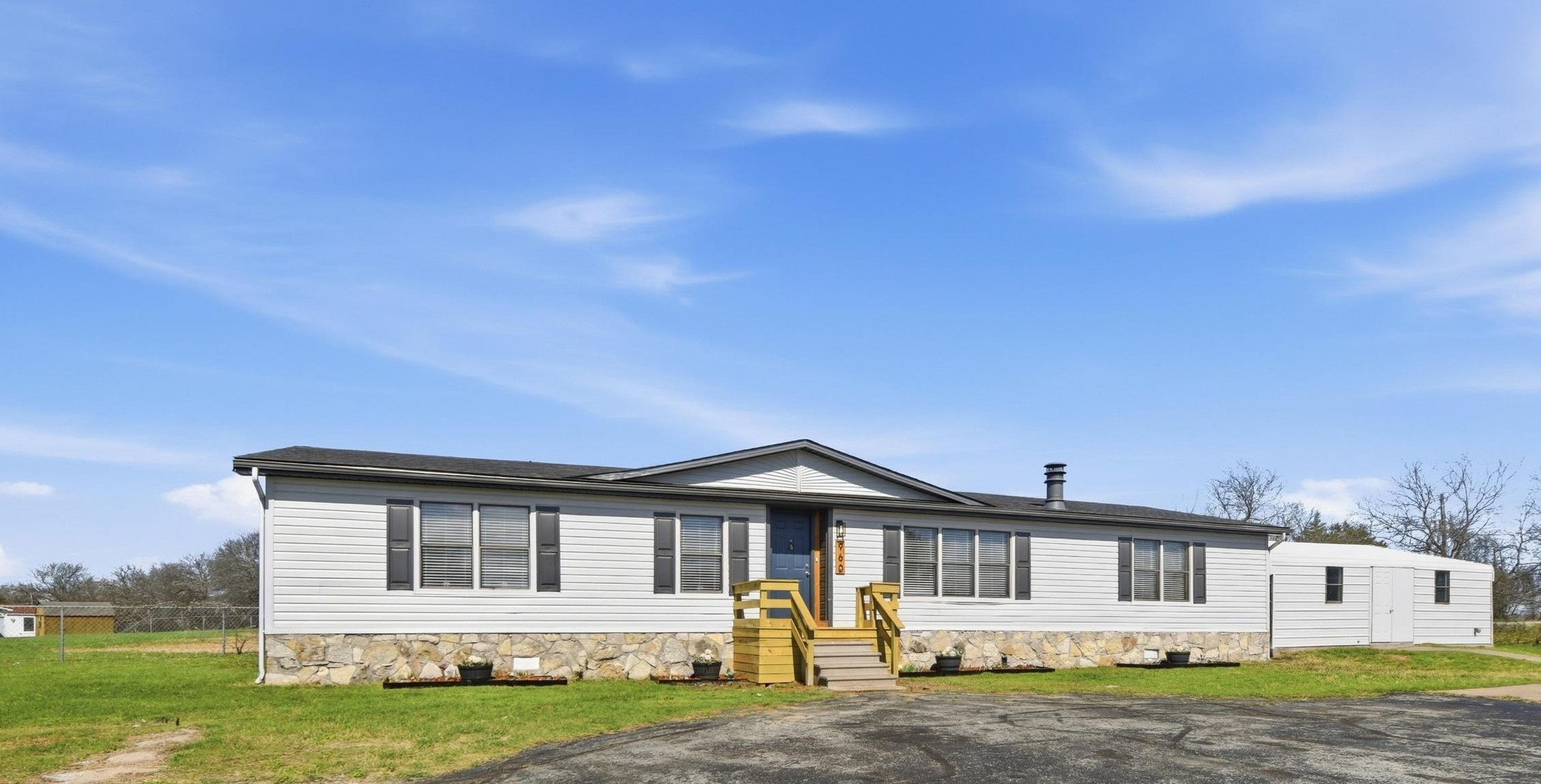 960 Pecan Street Reno TX 76020
