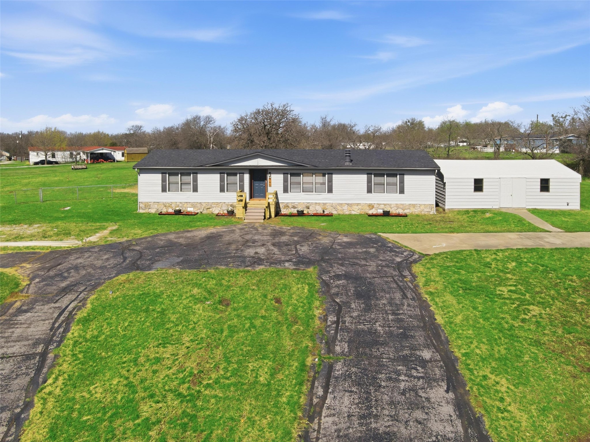 960 Pecan Street Reno TX 76020