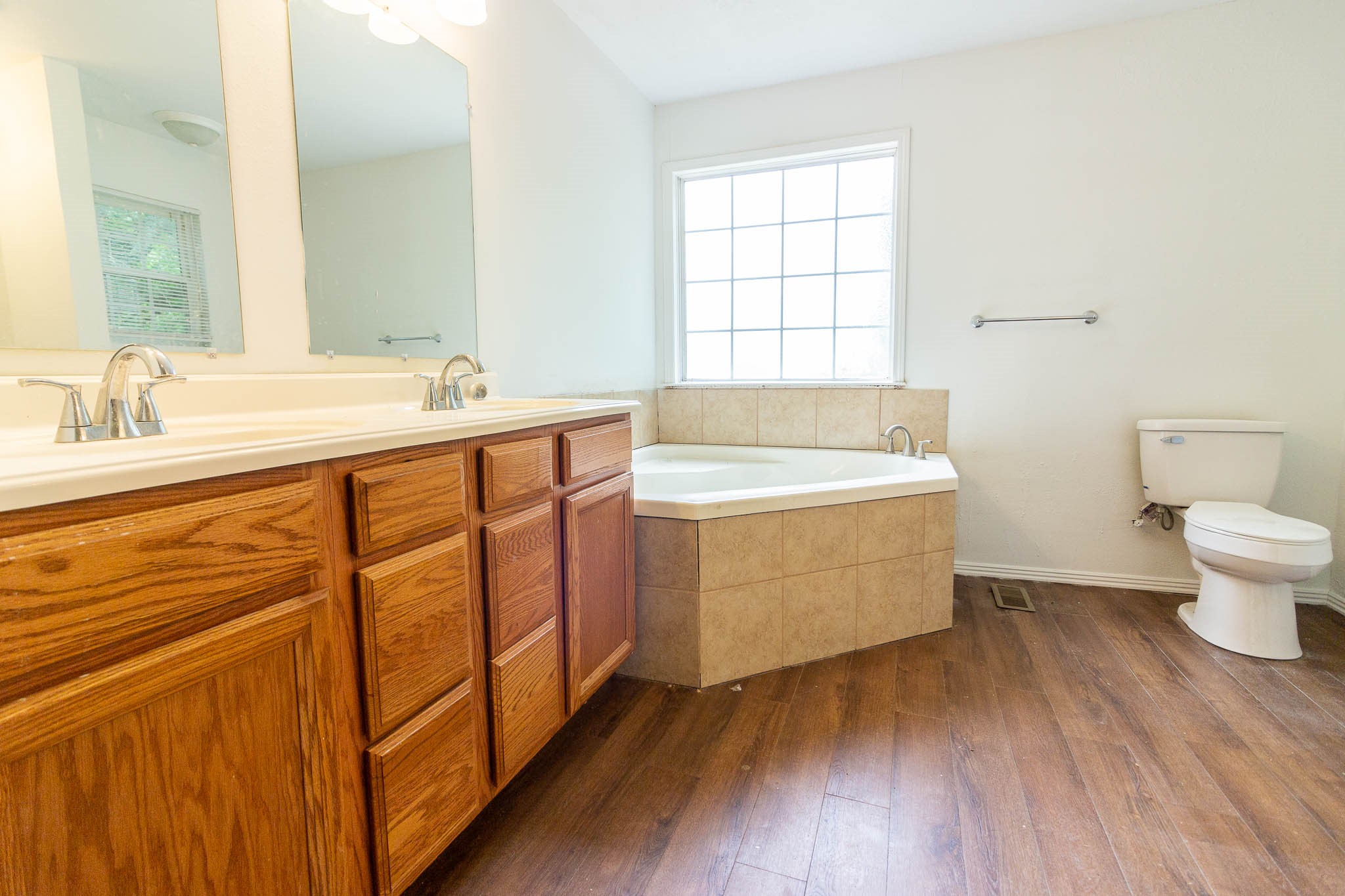 133 Tres Lagos Boulevard Gun Barrel City TX 75156
