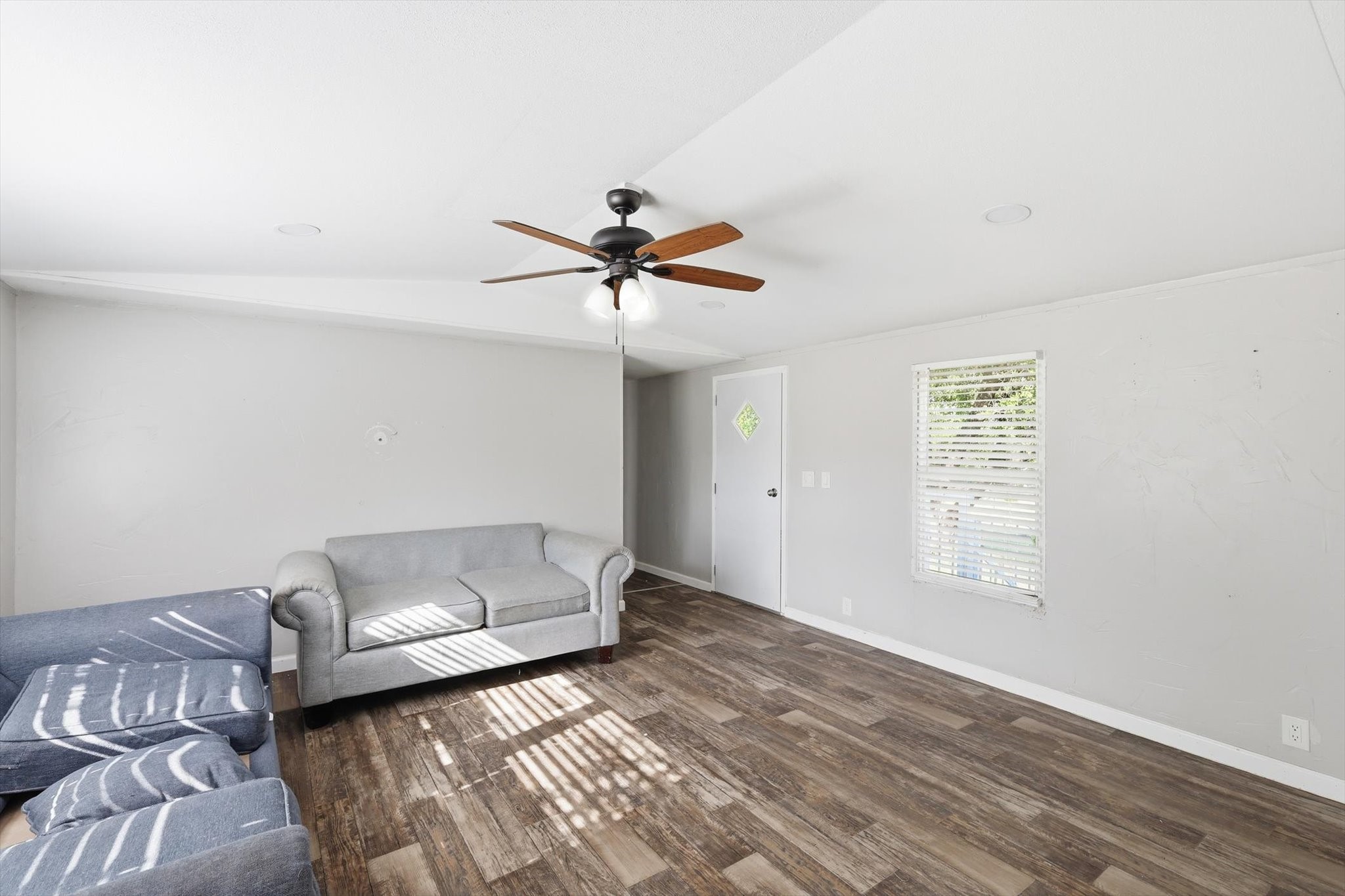 316 Summit Drive Springtown TX 76082