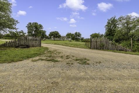224 Rocky Hill Road Brownwood TX 76801