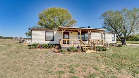 8522 NE County Road 1040 Rice TX 75155