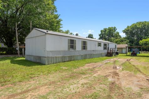 105 Syble Jean Drive Burleson TX 76028
