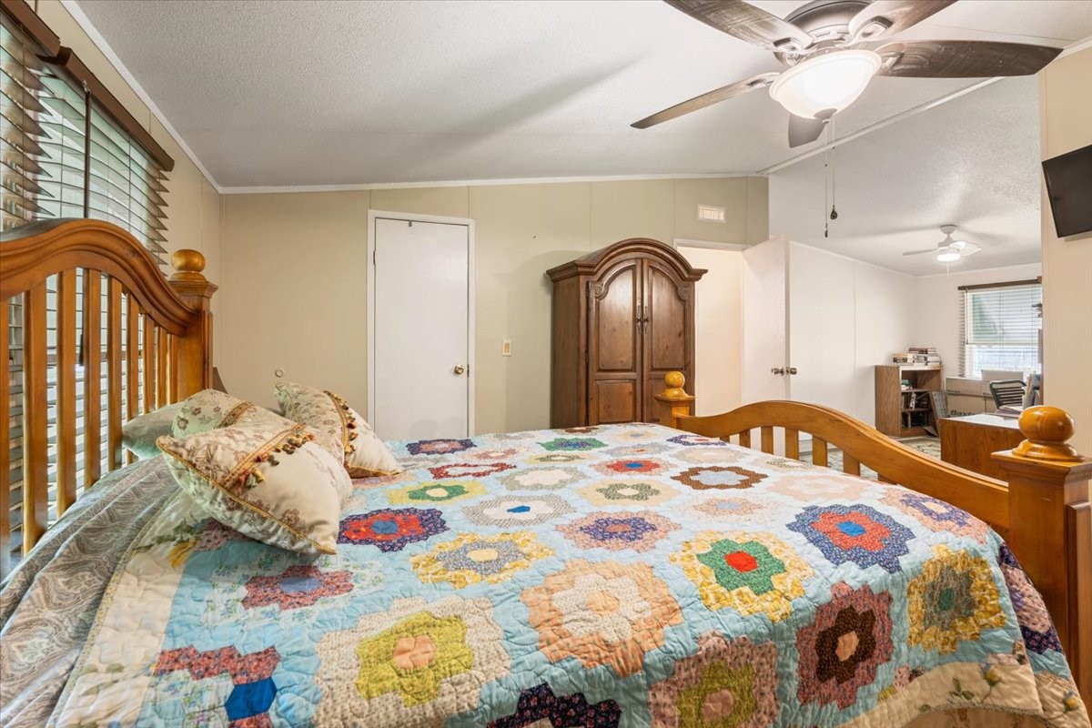 811 SW 21st Street Mineral Wells TX 76067