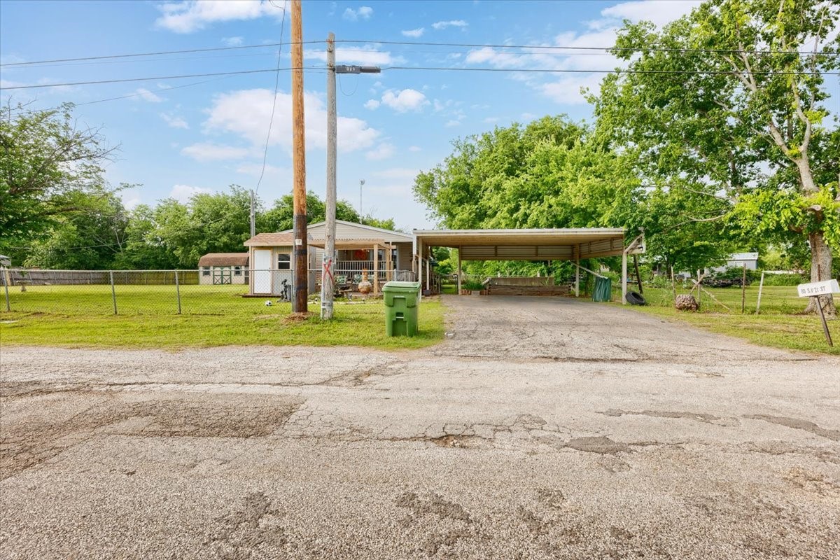 811 SW 21st Street Mineral Wells TX 76067