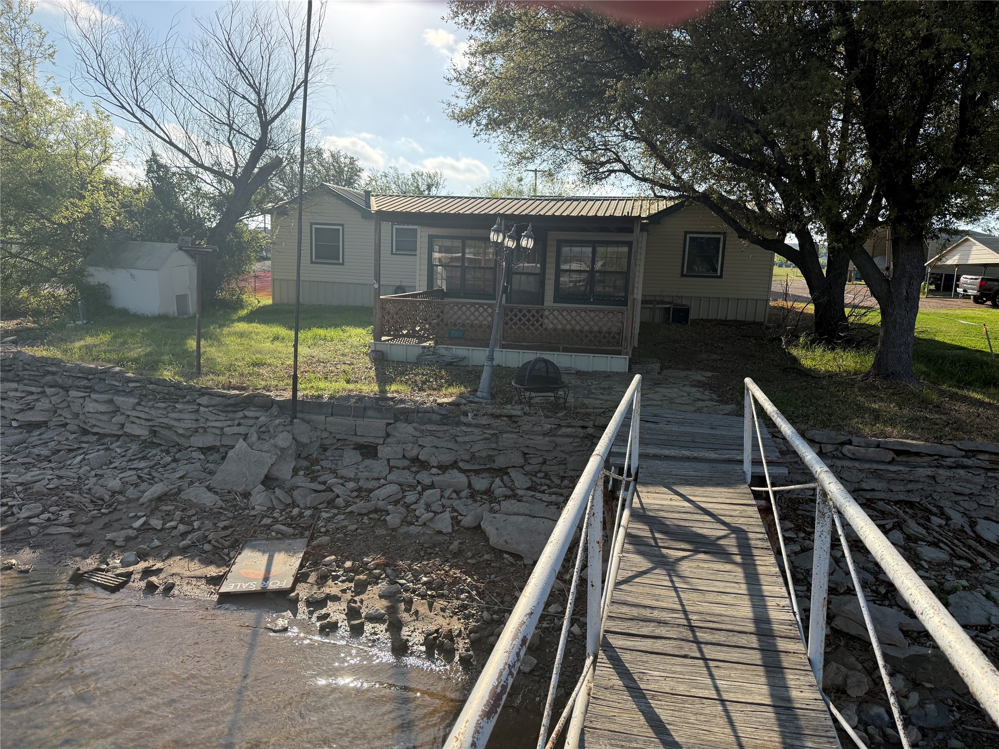 1501 Mcadams Road Graford TX 76449