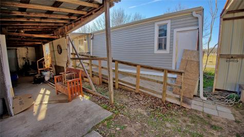 600 E Nelson Street Bowie TX 76230