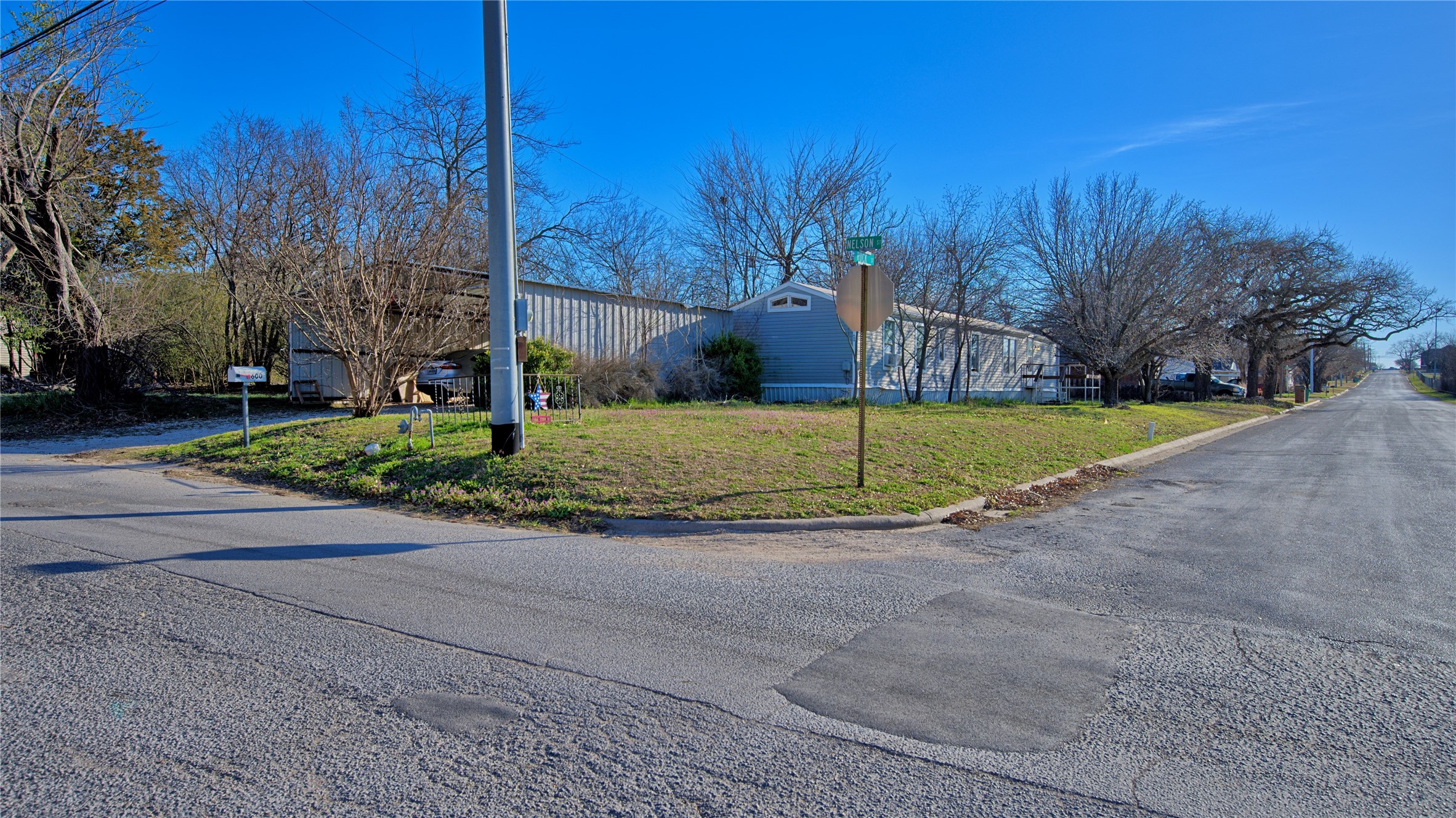 600 E Nelson Street Bowie TX 76230