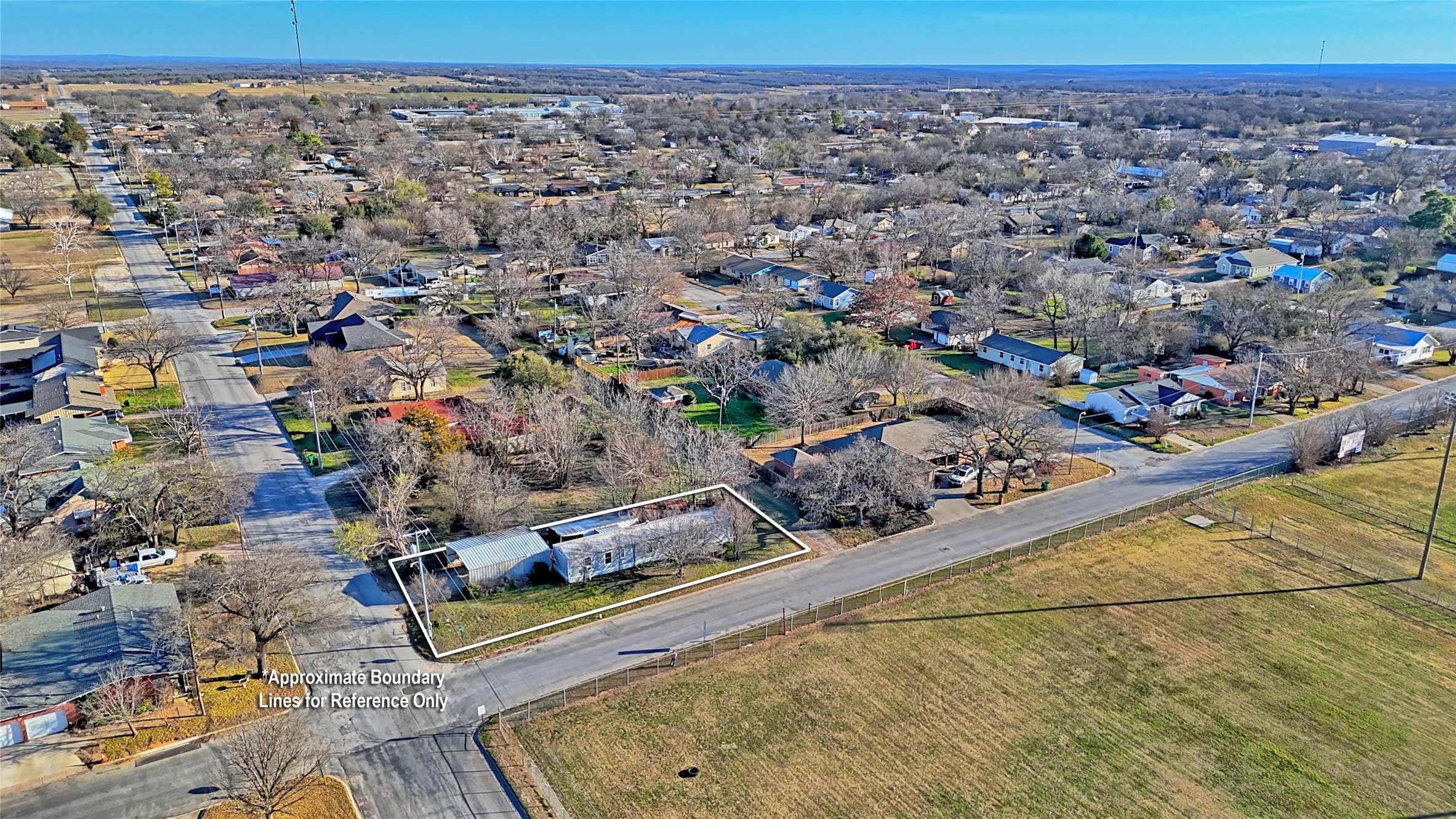600 E Nelson Street Bowie TX 76230