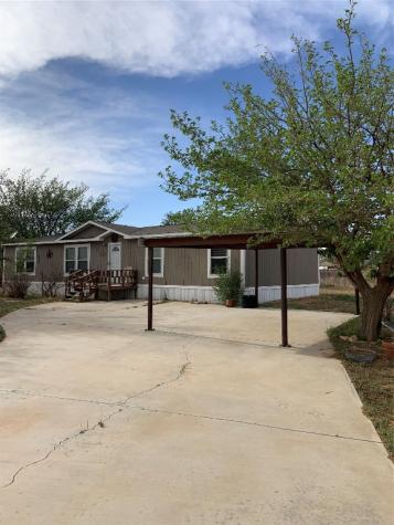 715 E County Road 138 Midland TX 79706