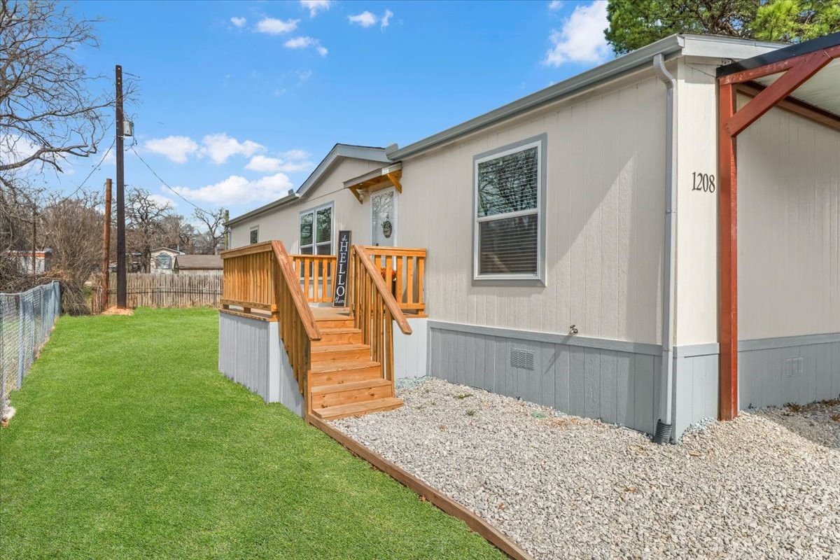 1208 Lindale Terrace Pelican Bay TX 76020