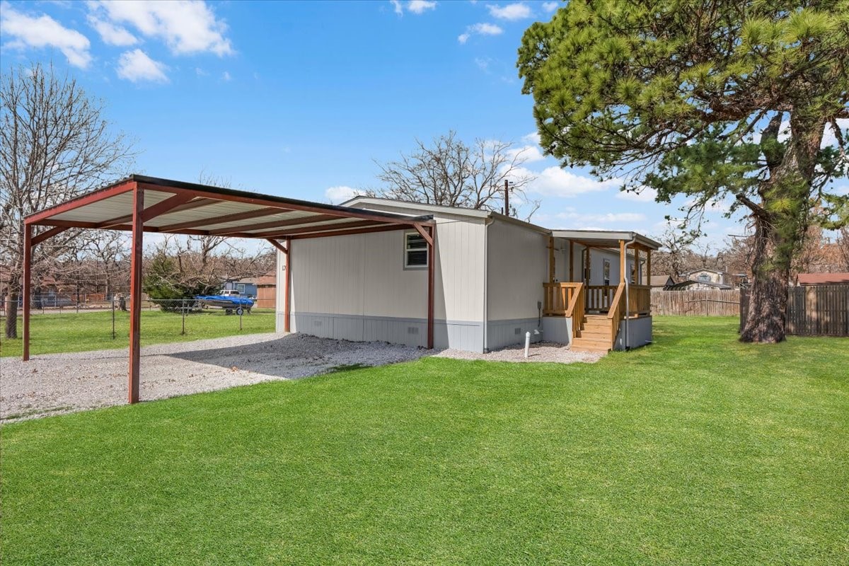1208 Lindale Terrace Pelican Bay TX 76020