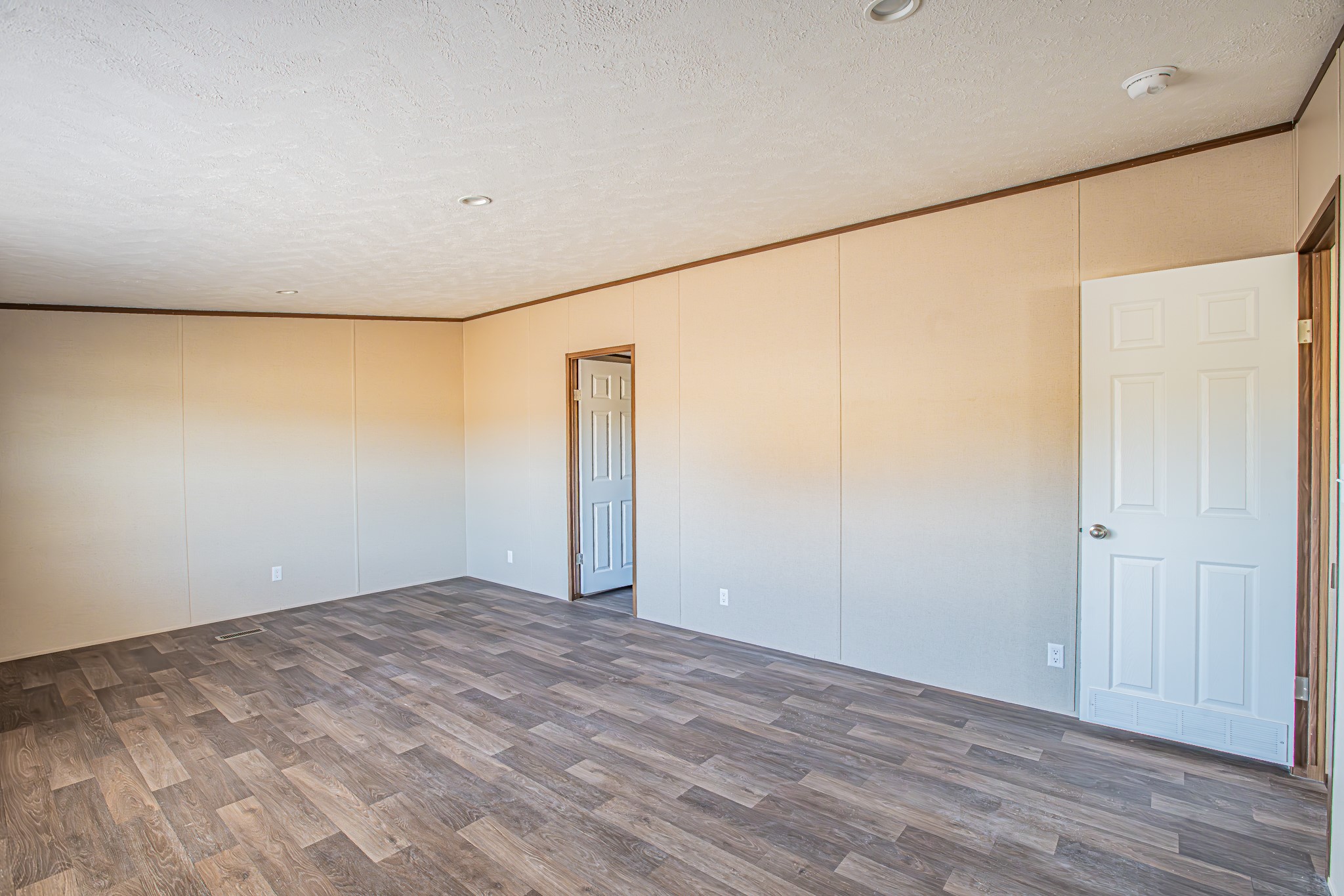 245 Lelon Lane Springtown TX 76082