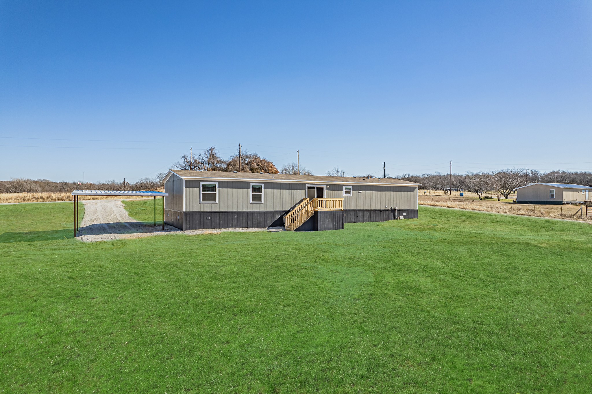 245 Lelon Lane Springtown TX 76082