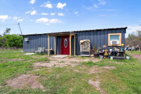 2135 County Road 0025 Corsicana TX 75110