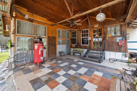 2135 County Road 0025 Corsicana TX 75110