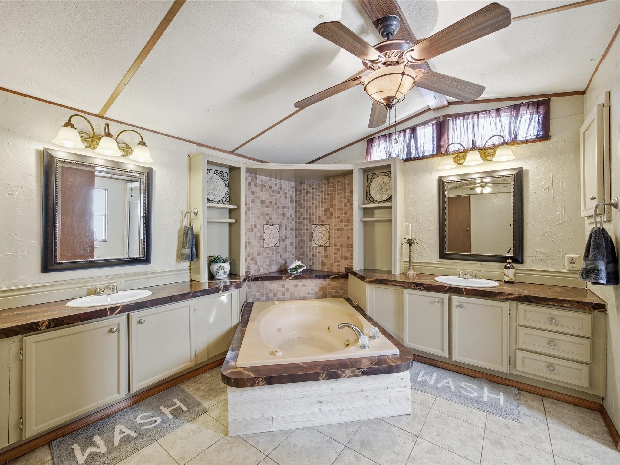 196 S Perch Road Bowie TX 76230