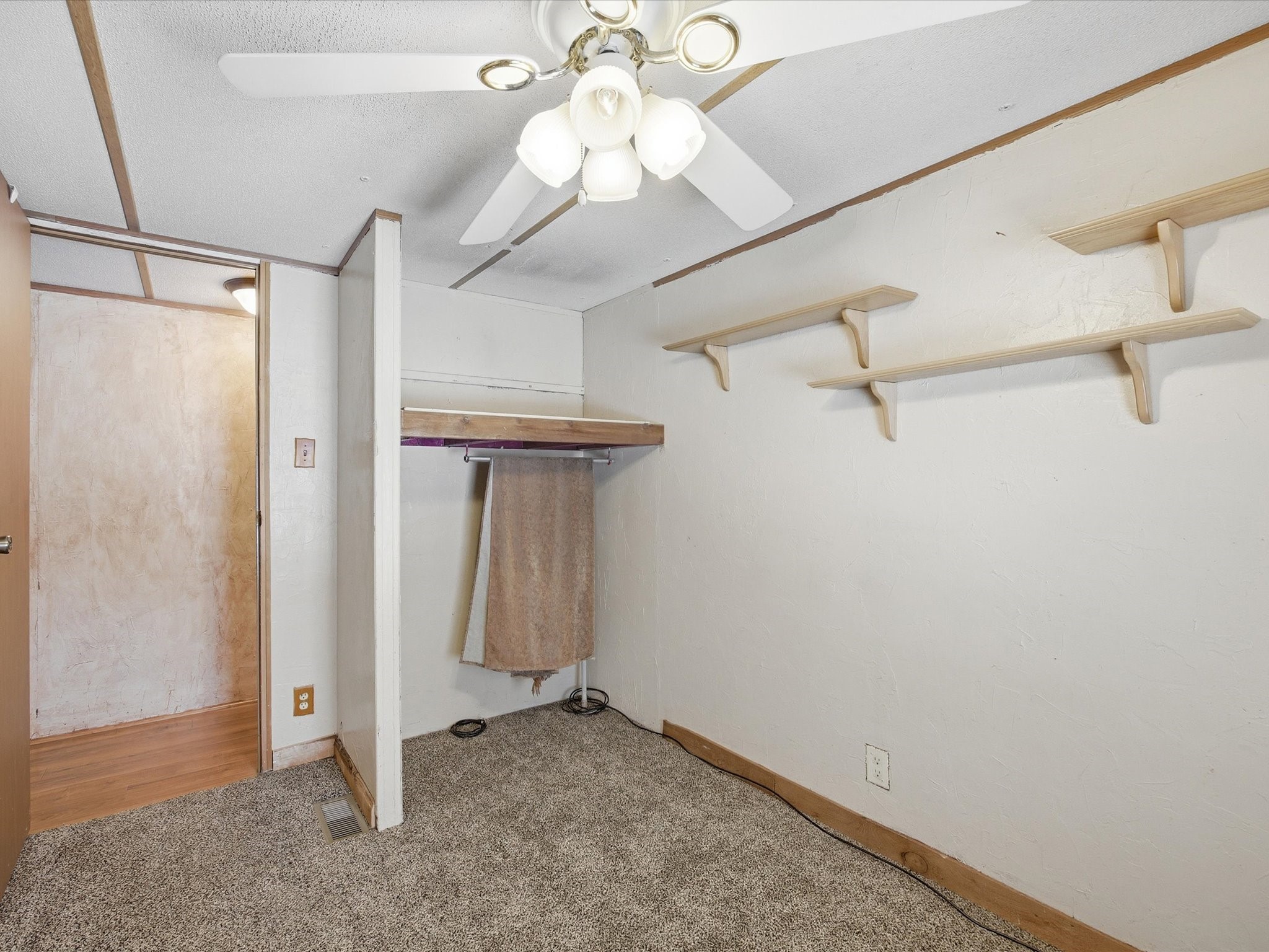 196 S Perch Road Bowie TX 76230