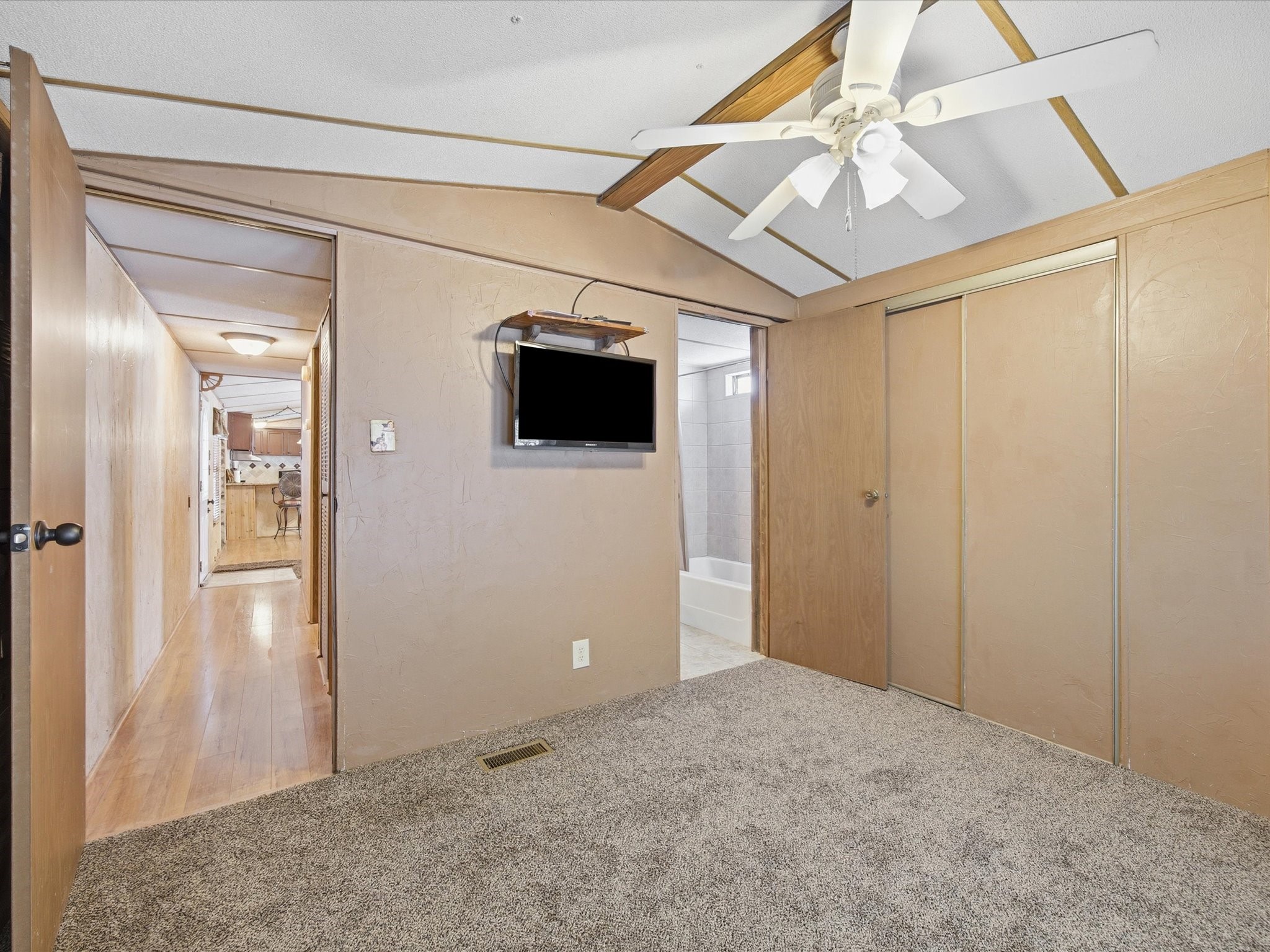 196 S Perch Road Bowie TX 76230