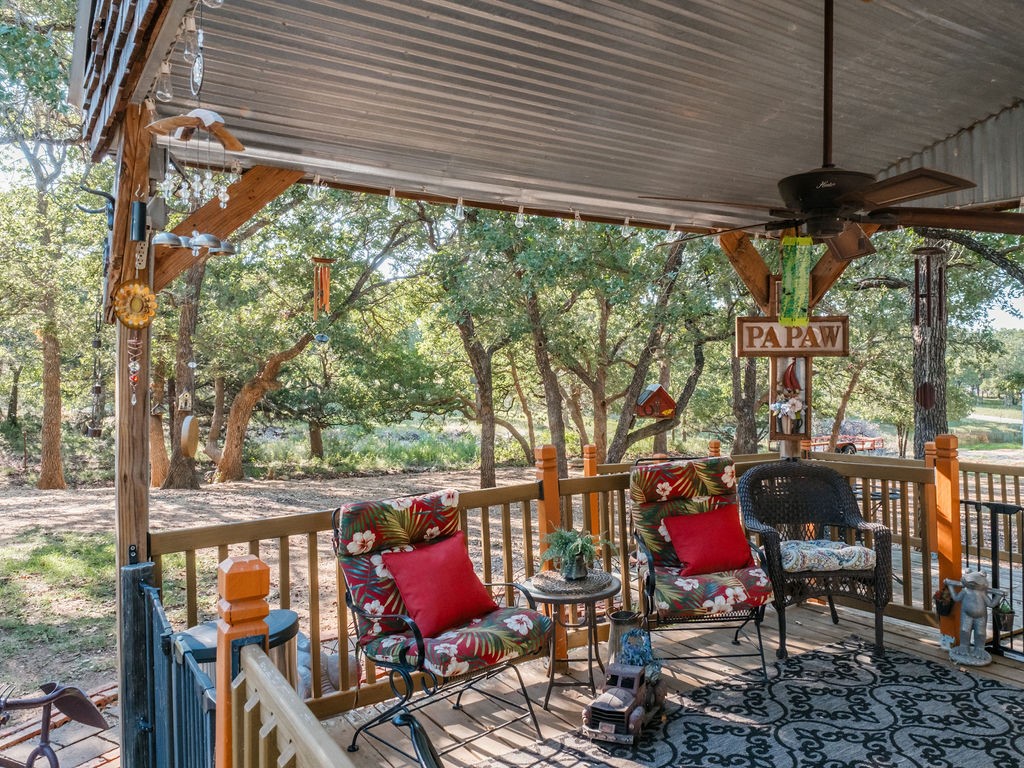 196 S Perch Road Bowie TX 76230