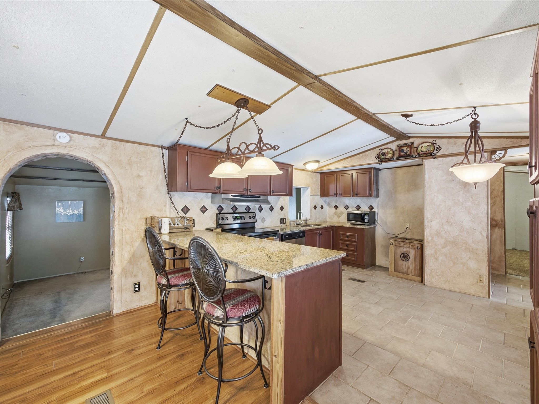 196 S Perch Road Bowie TX 76230