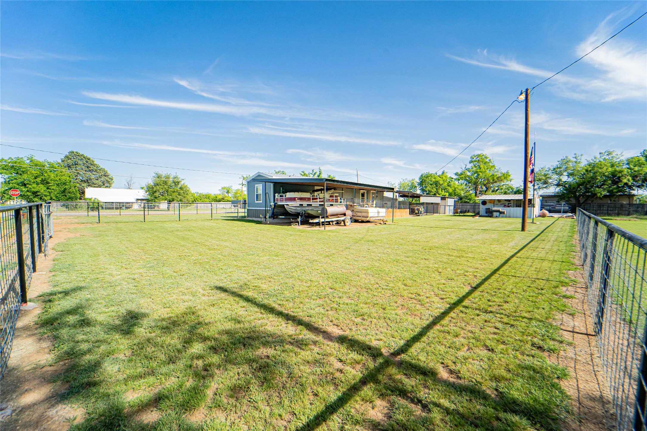 703 N Harvey Street Breckenridge TX 76424