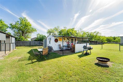 703 N Harvey Street Breckenridge TX 76424