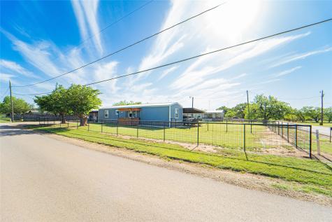 703 N Harvey Street Breckenridge TX 76424