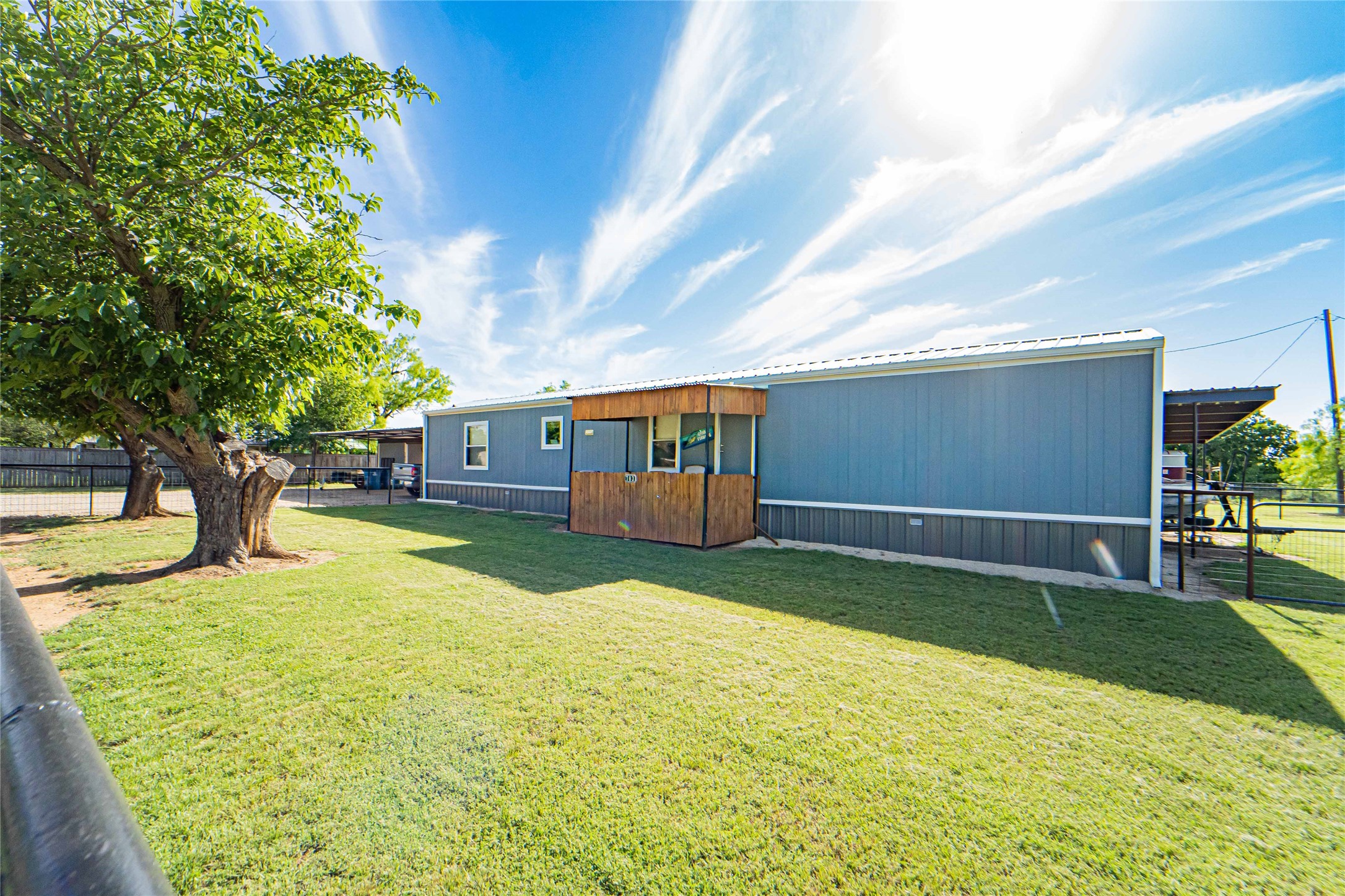 703 N Harvey Street Breckenridge TX 76424