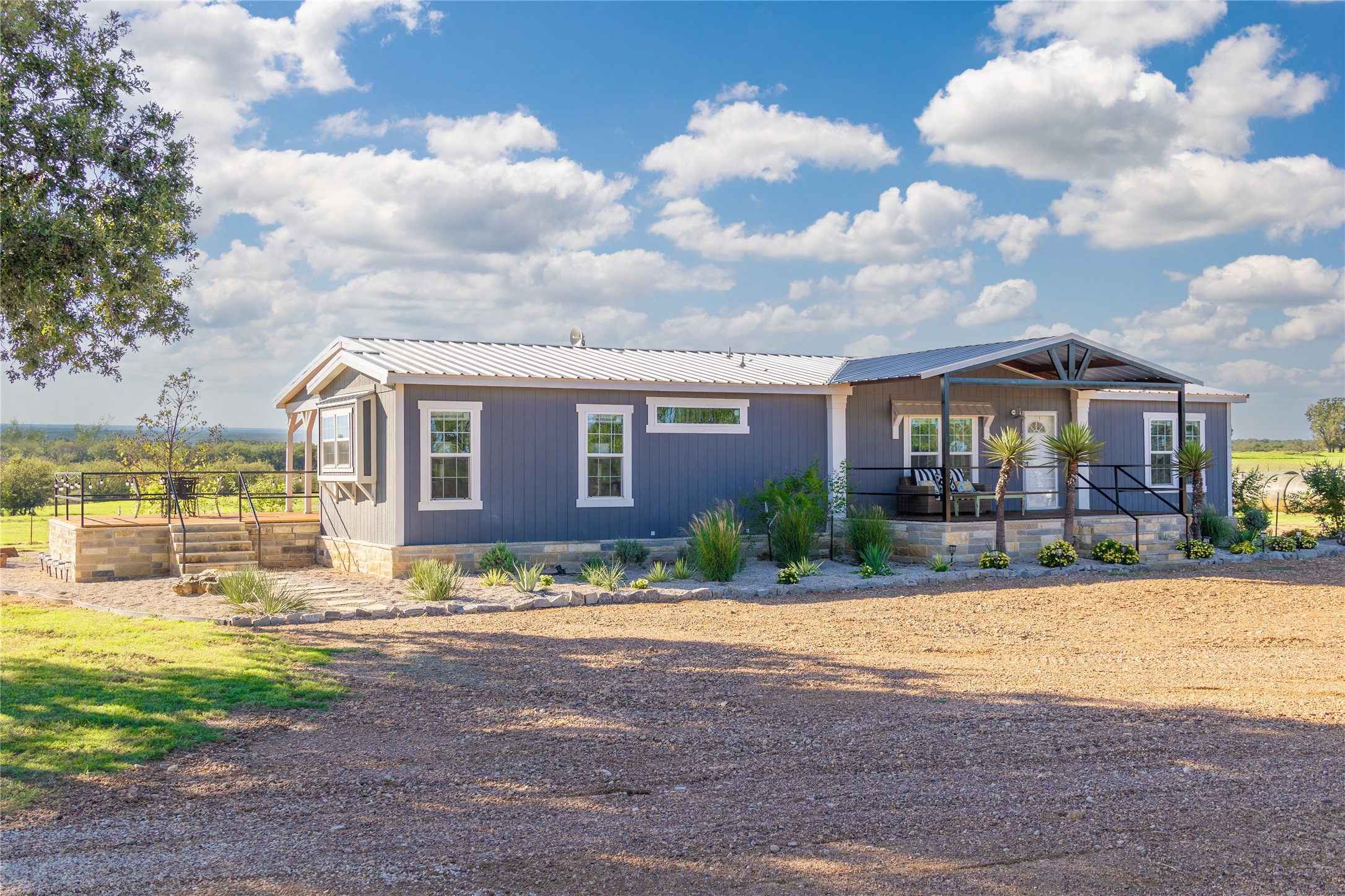 2828 Fm-1702 Gustine TX 76455