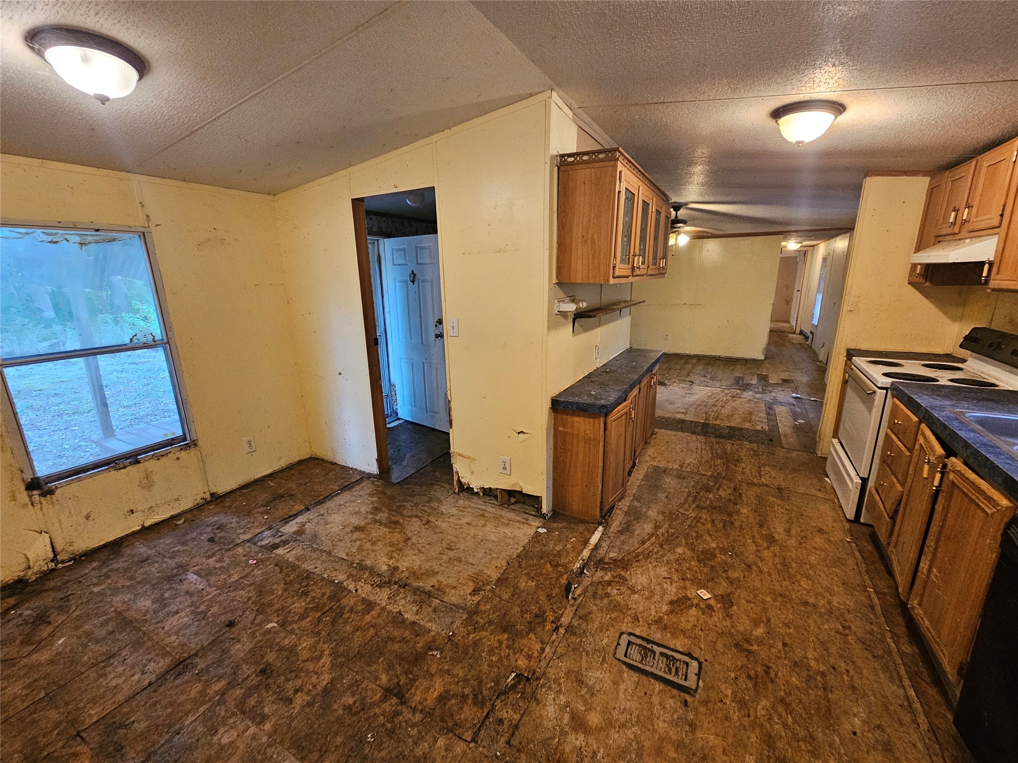 109 Pr 5881a Jewett TX 75846