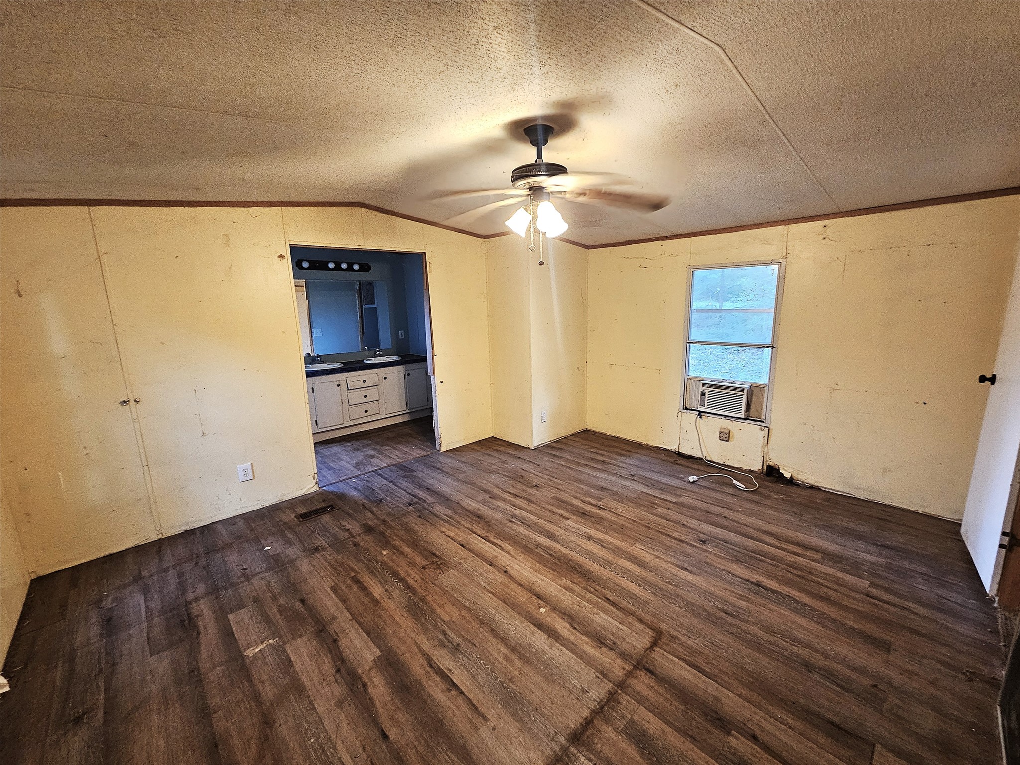 109 Pr 5881a Jewett TX 75846