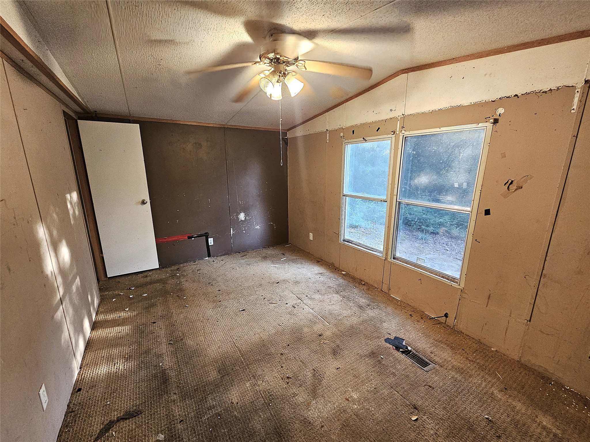109 Pr 5881a Jewett TX 75846