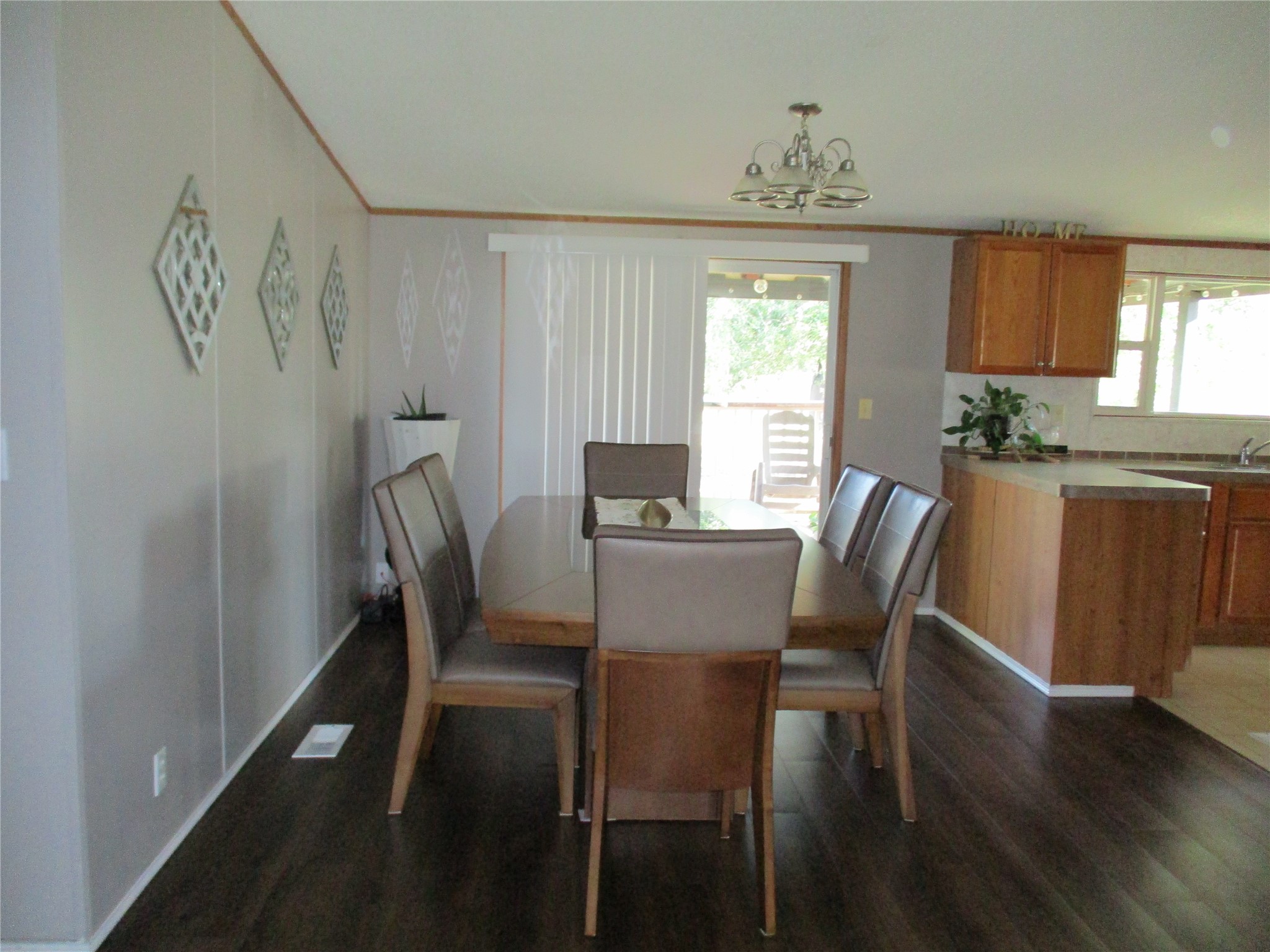 214 County Road 3432 Paradise TX 76073