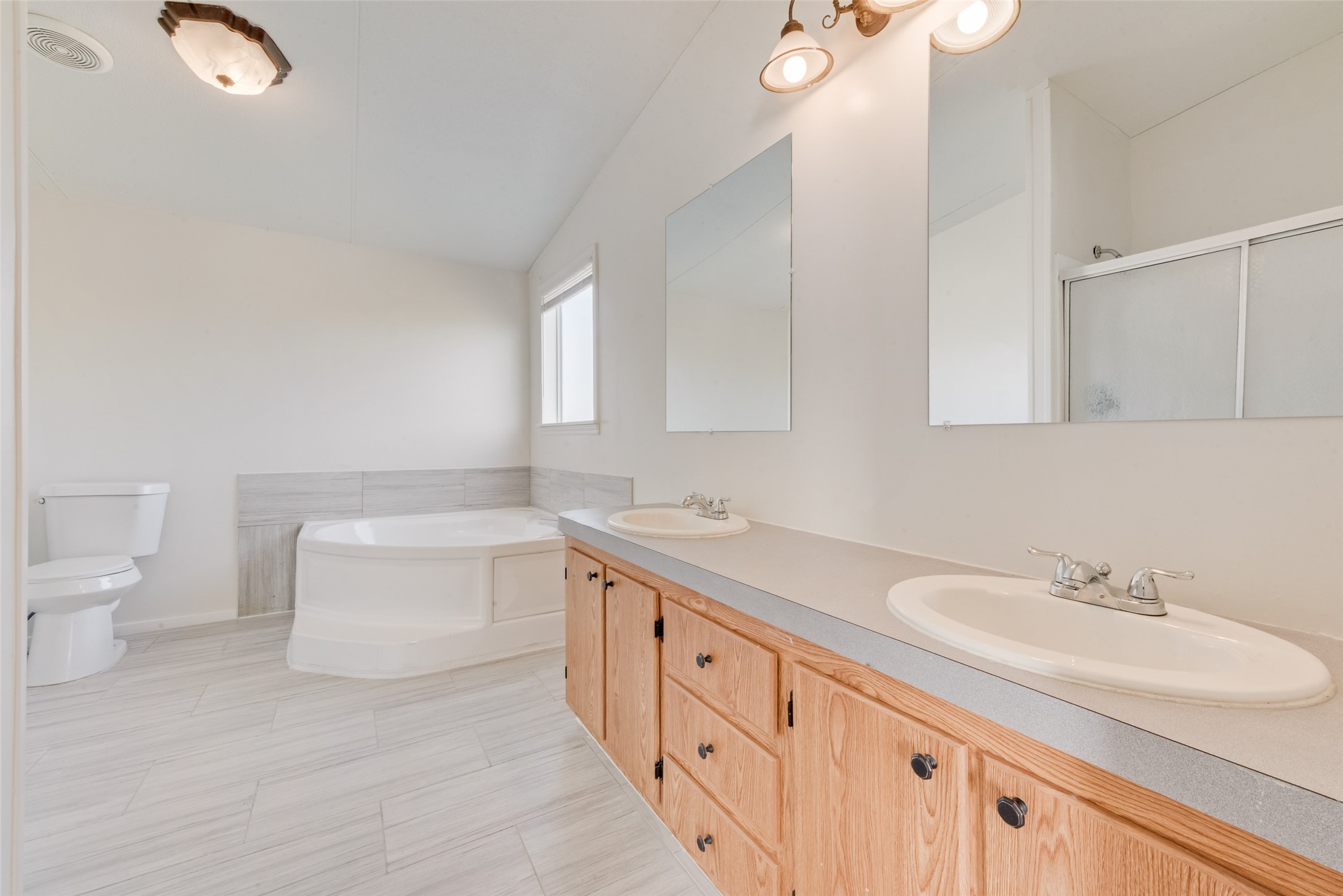 817 Kaufman Street Rosser TX 75157