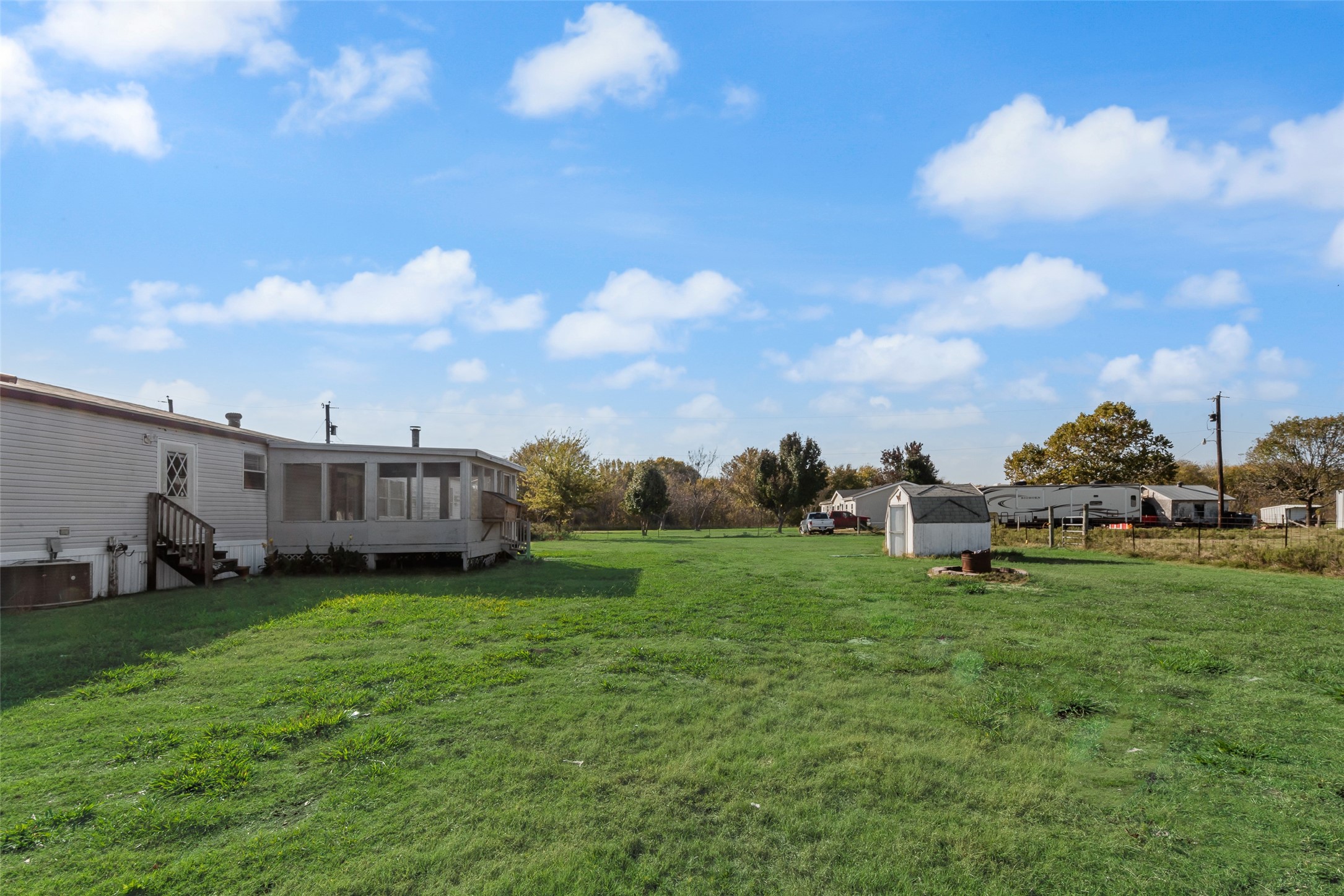 817 Kaufman Street Rosser TX 75157