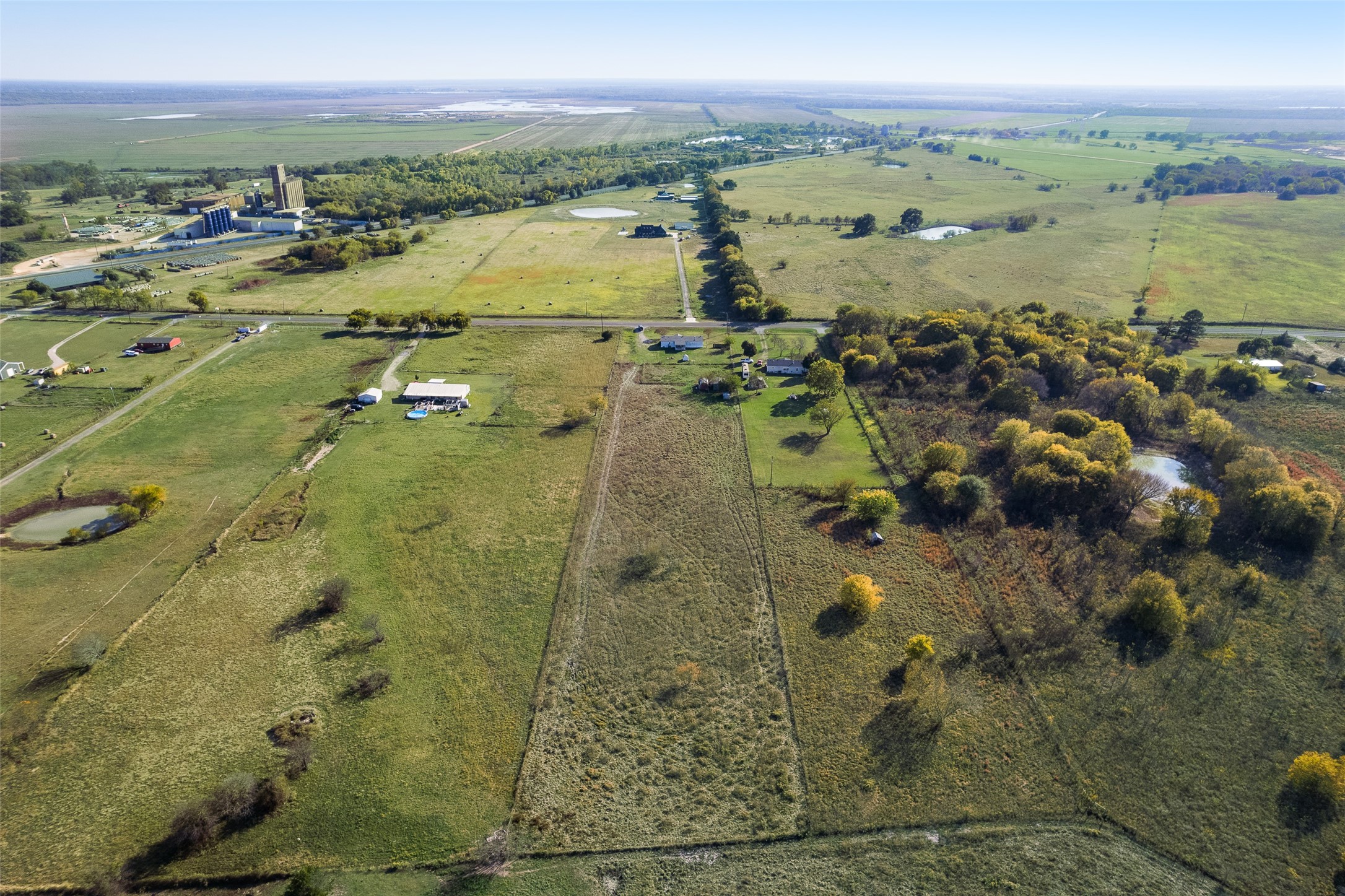 817 Kaufman Street Rosser TX 75157